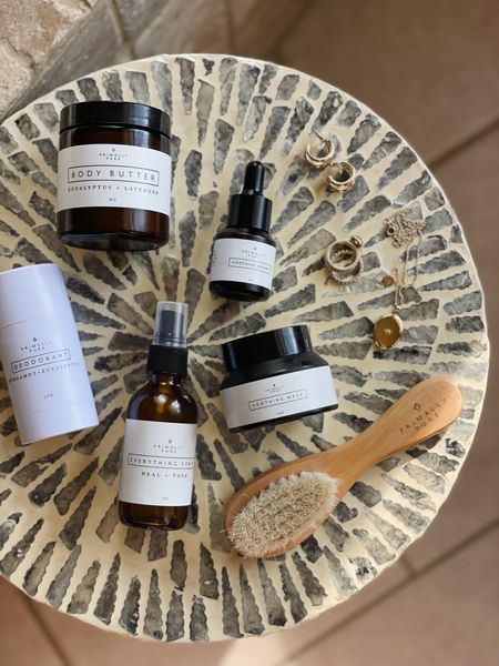 Skincare products I’m loving from @primallypure //