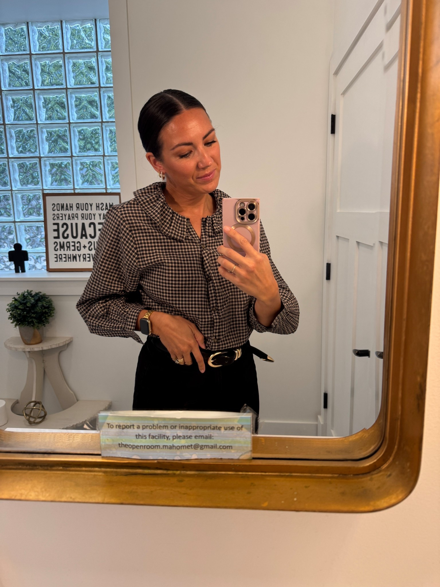 This plaid ruffle shirt adds a soft, feminine touch to your fall wardrobe. Lightweight, easy to layer, and perfectly neutral—pair it with jeans, trousers, or skirts for a timeless look that feels both cozy and elevated.

#LTKStyleTip #LTKPetite #LTKSeasonal