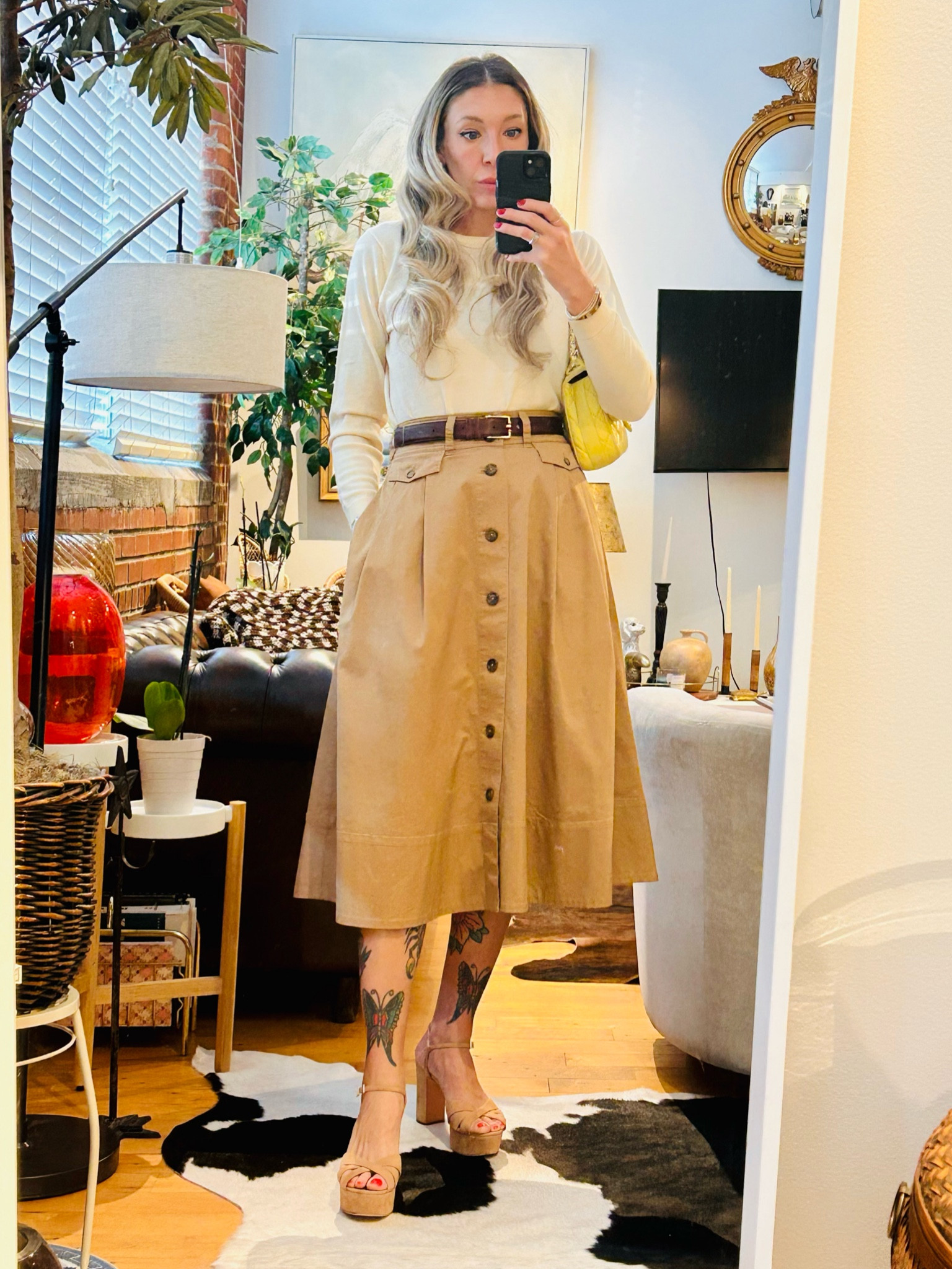 ✨ Cozy in my grandmother’s buttery soft sweater 🧈 and feeling all the fall nostalgia 🍂

#LTKSeasonal #LTKstyletip #LTKworkwear