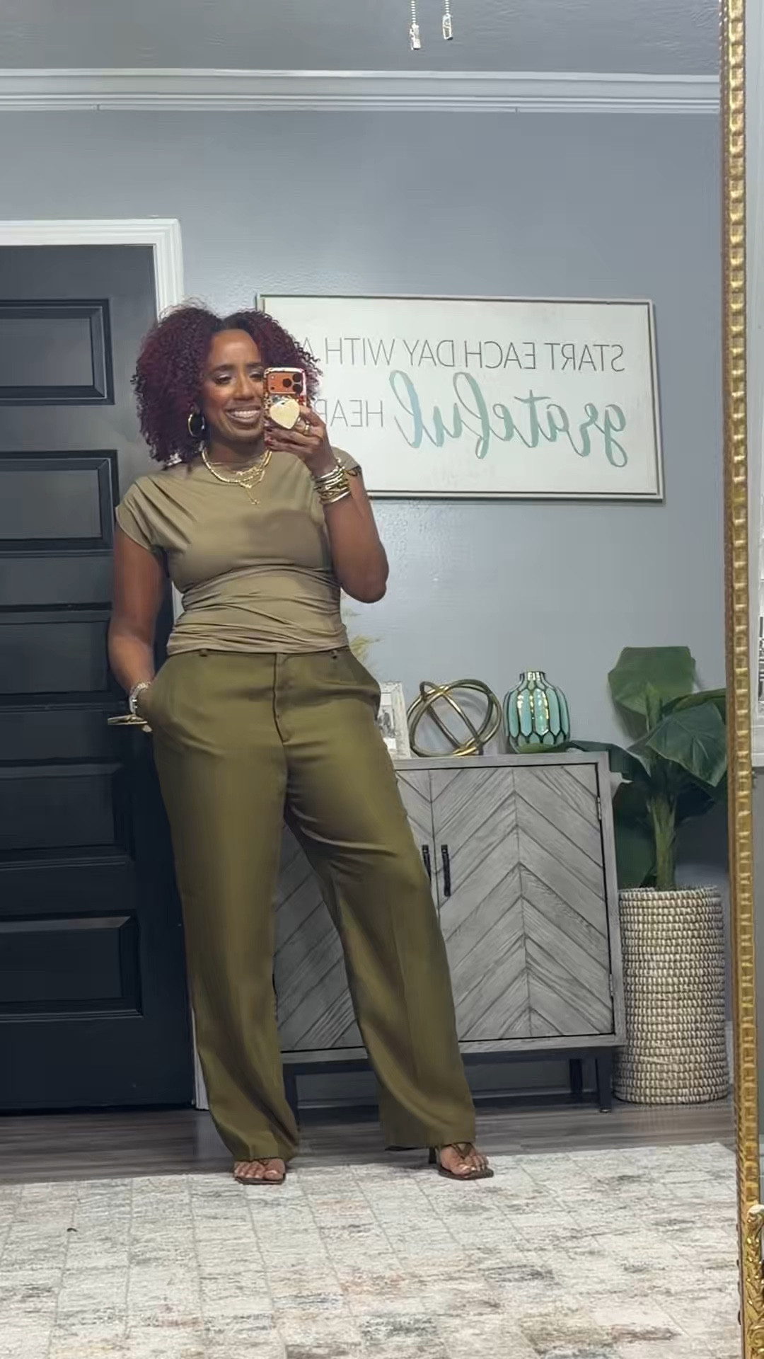 H&M did NOT come to play 👏🏽 these pieces are giving effortless, elevated, everyday style without the price tag.

From workwear to weekend looks — I styled these pieces multiple ways so you can get the most out of your wardrobe ✔️

• Wide leg trousers = instant polish
• Statement tops = outfit MADE
• Neutrals + textures = expensive vibes every time

Whether you’re headed to the office, brunch, date night or just want to look put together running errands… these are those pieces 🤎

SIZING REFERENCE/stats- 5’5”, 165 lbs, size 10

#hmstyle #hmhaul #affordablefashion #over40style #everydaystyle #workwearinspo #ltkstyle #neutralstyle #capsulewardrobe #fashionover40

#LTKOver40 #LTKMidsize #LTKootd