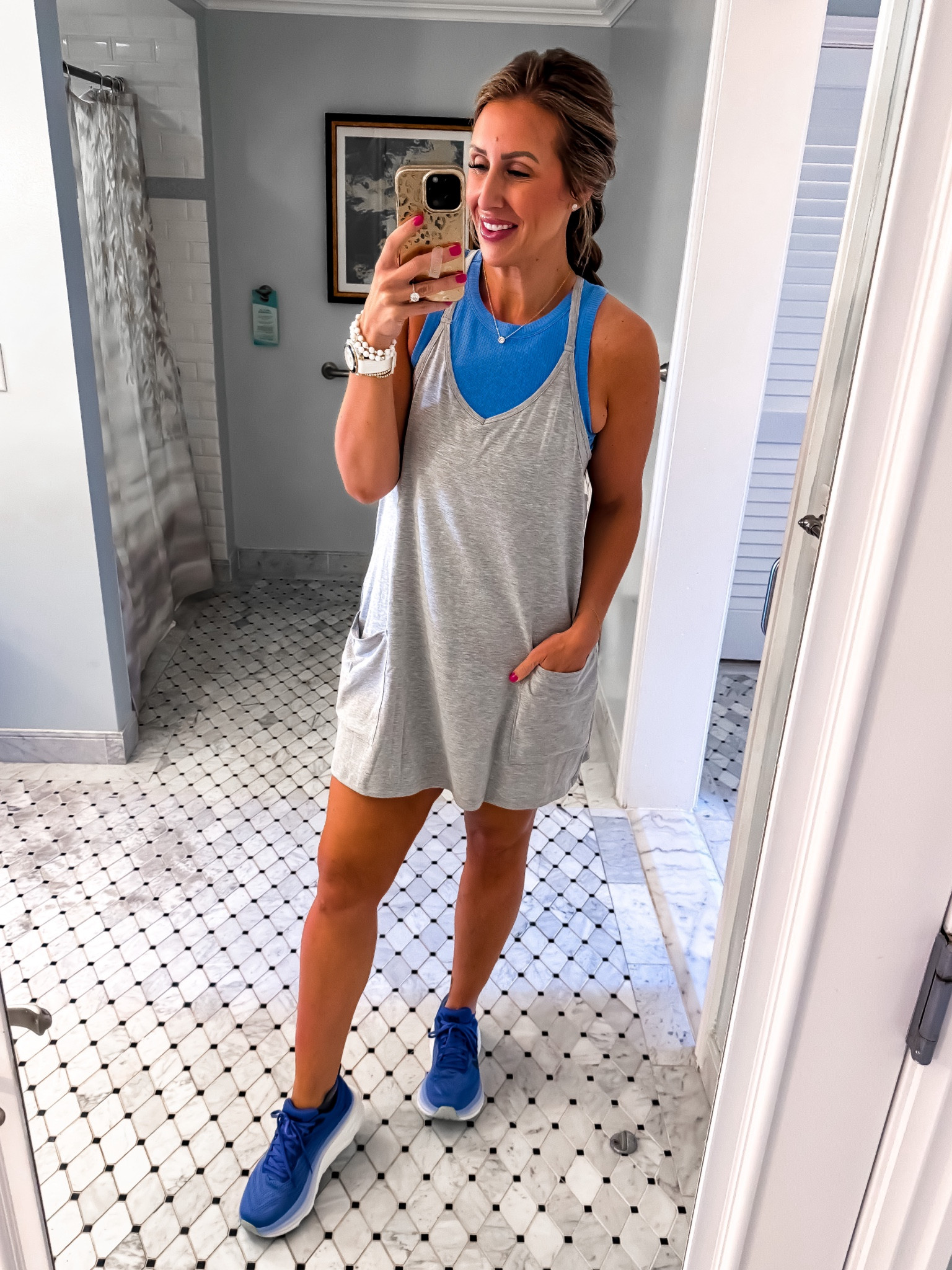 Amazon skort dress sz large 
Fave tank sz large 
Hoka tts 

#LTKfindsunder50 #LTKover40 #LTKmidsize