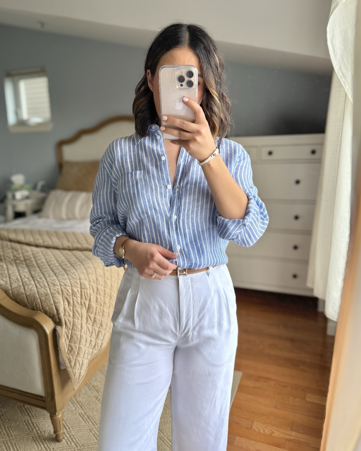 • Striped shirt is size S (I sized up for an oversized fit).  100% linen 

• Pants are size 4US (I should have gotten my usual size 6US). They run TTS and they’re cropped. Linen blend. 

• Oasis sandals are from Hermes as well as the belt. I linked similar options. 

For reference:
I’m 5’2” (158cm) team petite
129lbs (58kgs)


#LTKStyleTip #LTKU #LTKPetite