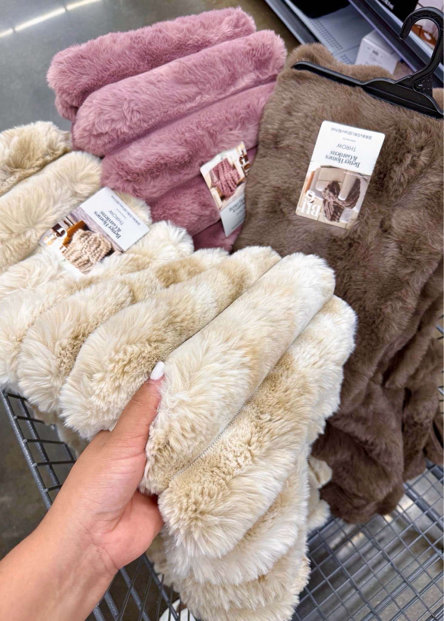 These cozy faux fur throw blankets are SO soft and come in the prettiest neutral colors! 

#walmartfinds #walmarthome #fallhome #falldecor #cozyhome #homedecor #walmartmusthaves @Walmart

#LTKxWalmart #LTKSeasonal #LTKHome