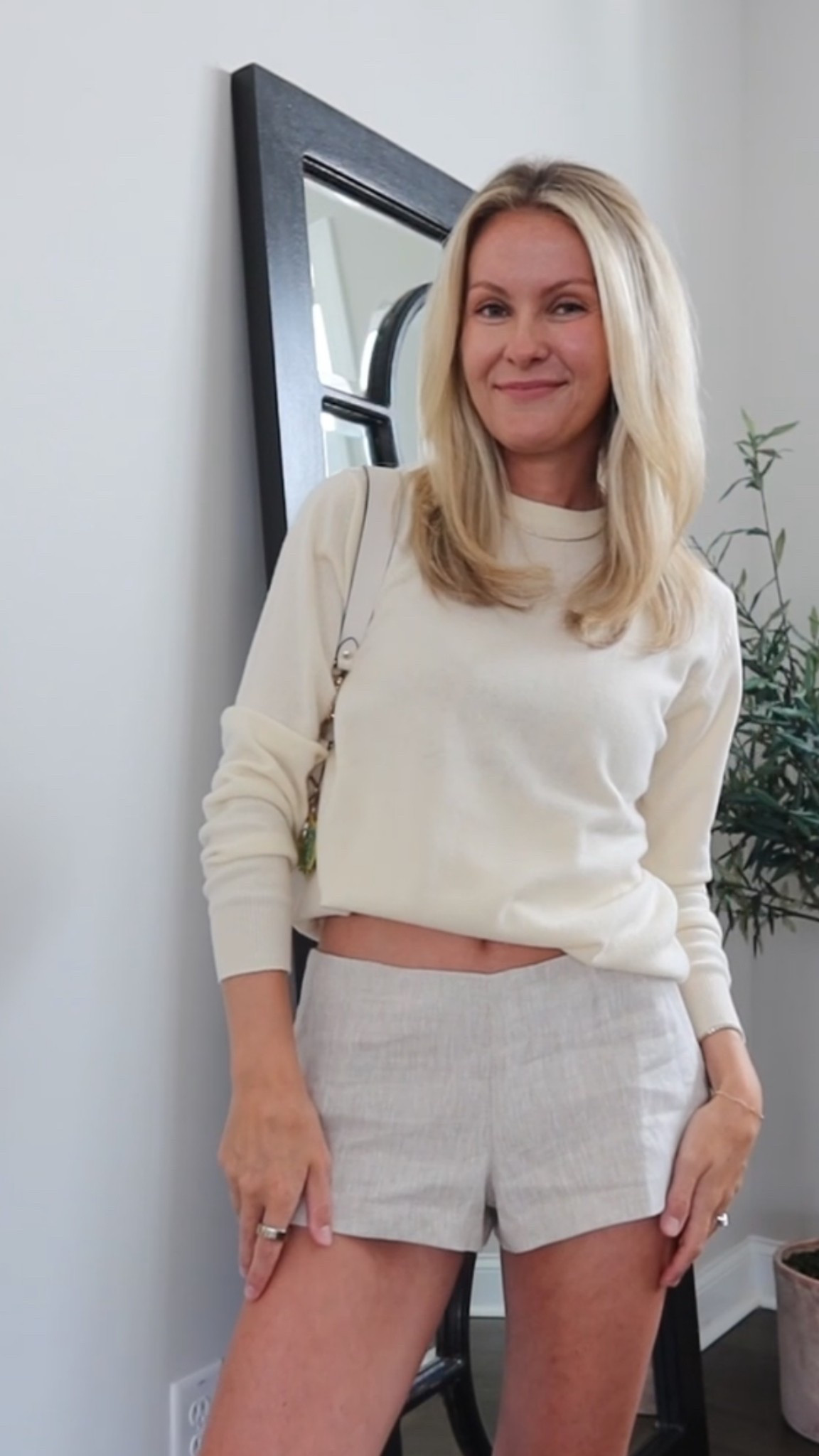reformation linen shorts 

wearing size xsmall

#LTKStyleTip #LTKSeasonal
