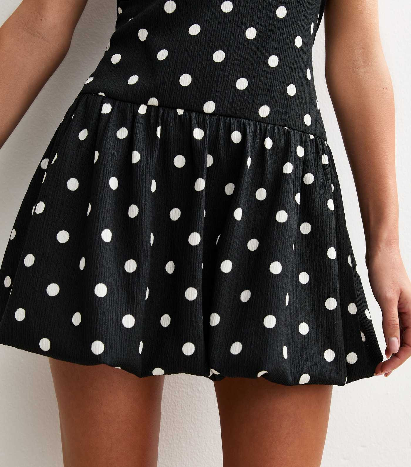 Black Polka Dot Print Crinkled Texture Bandeau Mini Dress | New Look | New Look (UK)