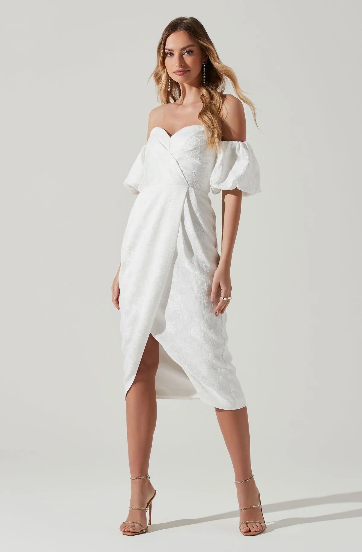 Zurina Off Shoulder Puff Sleeve Midi Dress | ASTR The Label (US)