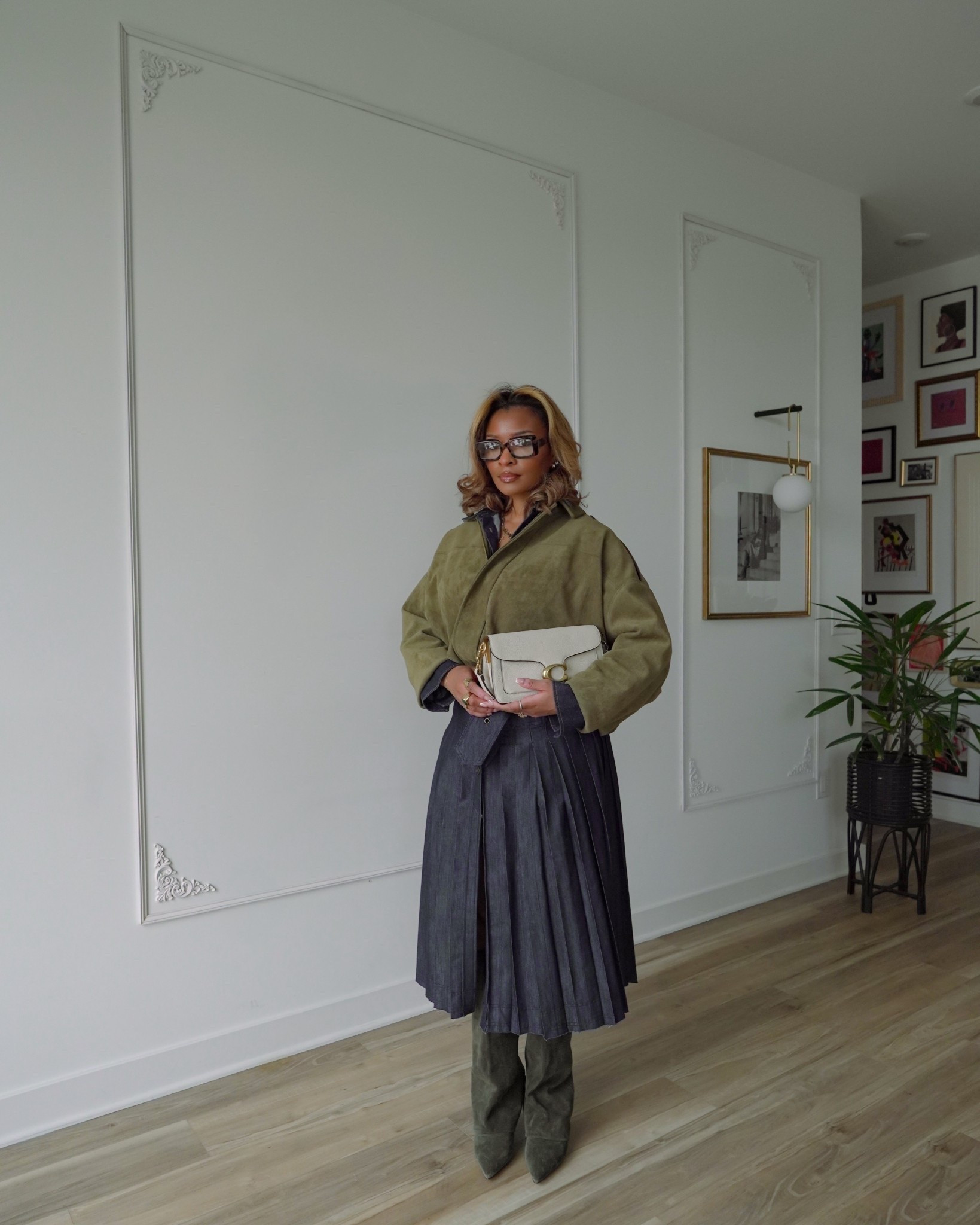 Fall Fashion Diary Entry 03 / featuring the most perfect suede boots that are still on sale. I also found this viral jacket dupe! 🥹🤍

#LTKootd #LTKFindsUnder50 #LTKSaleAlert