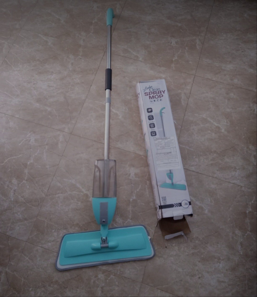 Já disse a vocês que amo praticidade né!! 😍
O Esfregão Mop vai tornar a faxina muito mais ágil e fácil. Possui reservatório para acondicionamento de água ou produtos para a limpeza. 

#LTKhome #LTKfamily #LTKbrasil