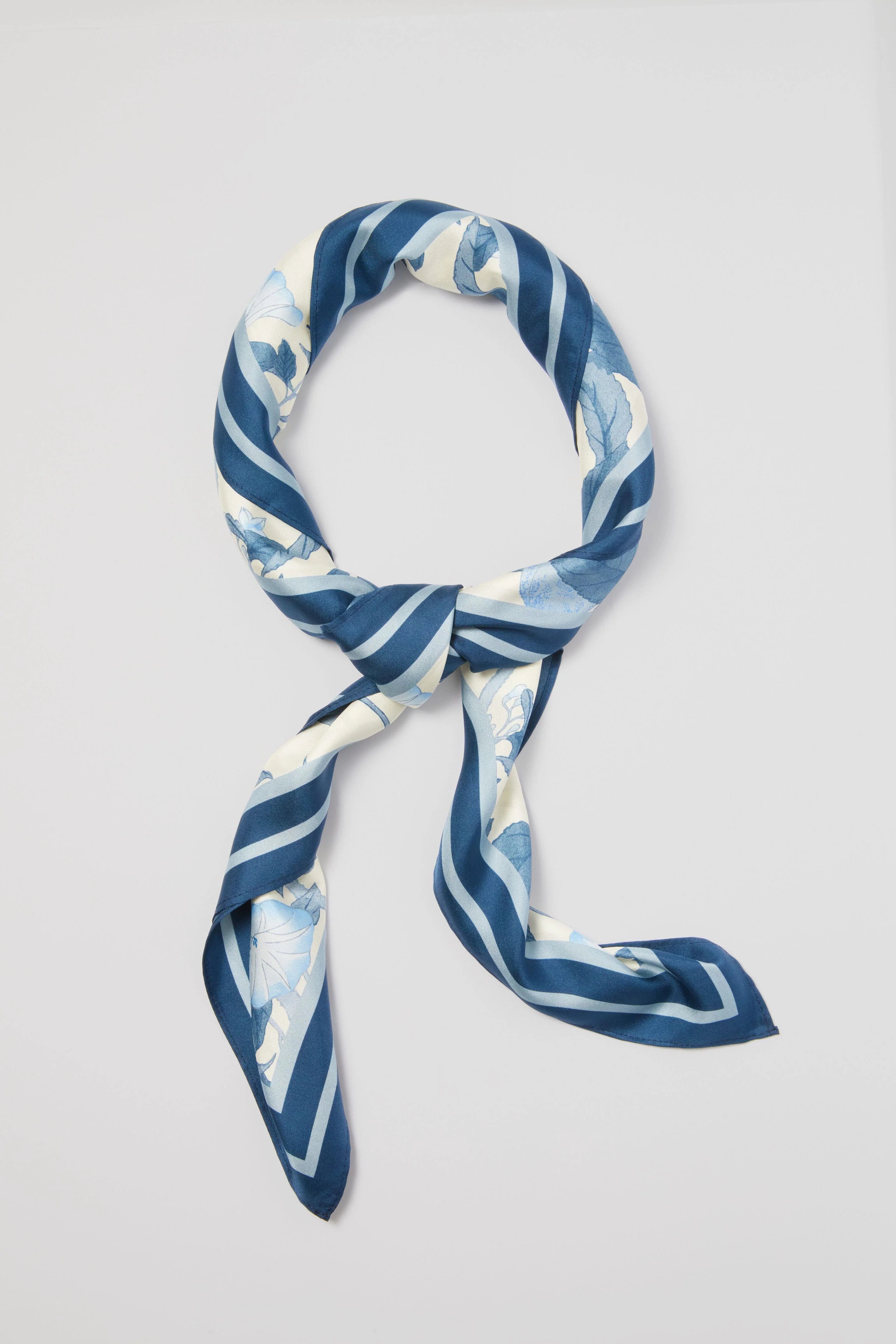 Bonnie Blossom Medium Silk Scarf | Tuckernuck (US)