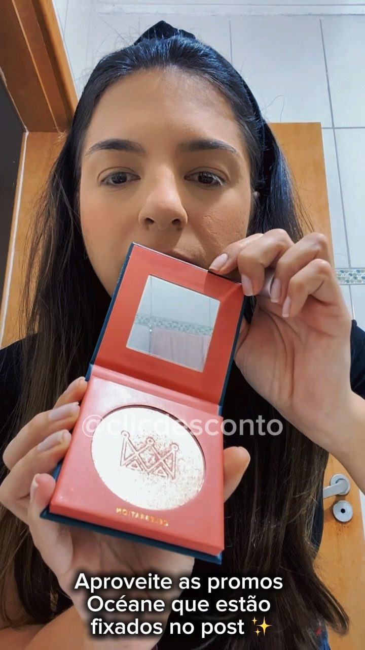 ✨Clicou, economizou, maquiou✨
Não sou maquiadora, mas trago minha resenha de quem usa Make do dia a dia! Esse blush não é lançamento, mas é maravilhoso! Além de lindo, é pigmentado, não é forte e dura o dia todo. A embalagem eu acho que é das melhores que vi por aí, com certeza não quebra fácil! Me conta qual seu blush preferido?! 
📌 Deixei fixados no post as promos da Oceane!
#Ltkwoman #oceane #ltkmakeup

#LTKbrasil #LTKbeauty