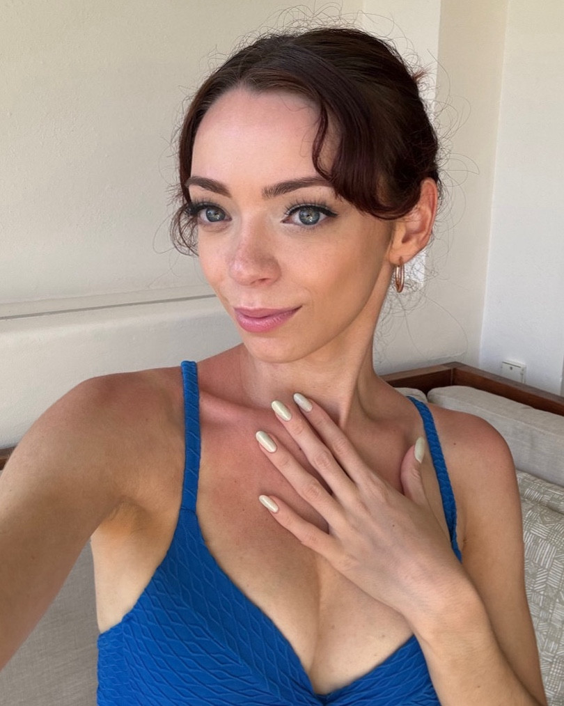 This suit is soooo comfortable and the blue is literally electric 💙

#LTKtravel #LTKswim #LTKfindsunder100