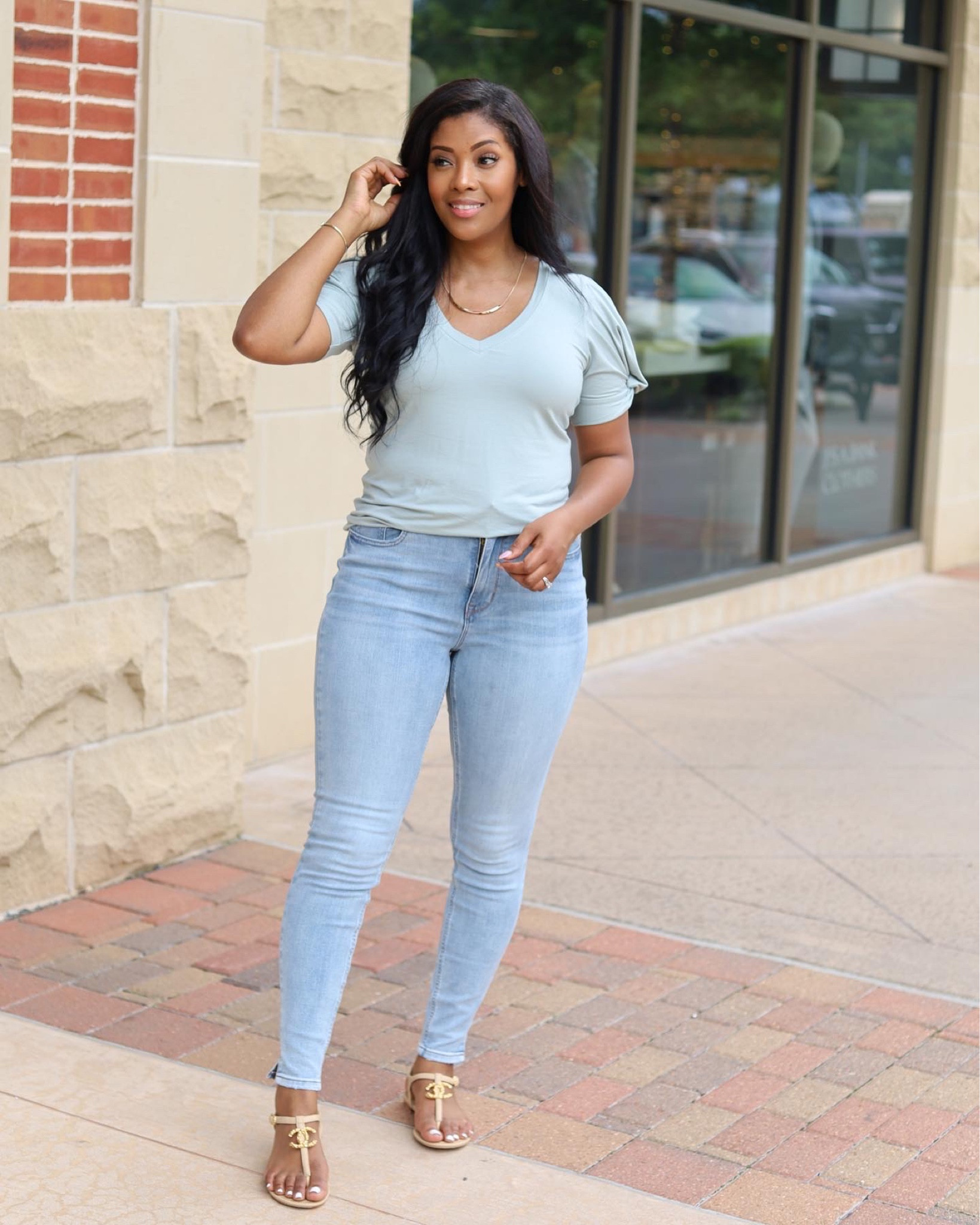 Casual summer fashion. Gibsonlook top. Wearing a size M. Good American jeans. 

#LTKtravel #LTKsalealert #LTKworkwear