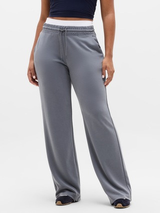 Seasoft Mid Rise Straight Pant | Athleta