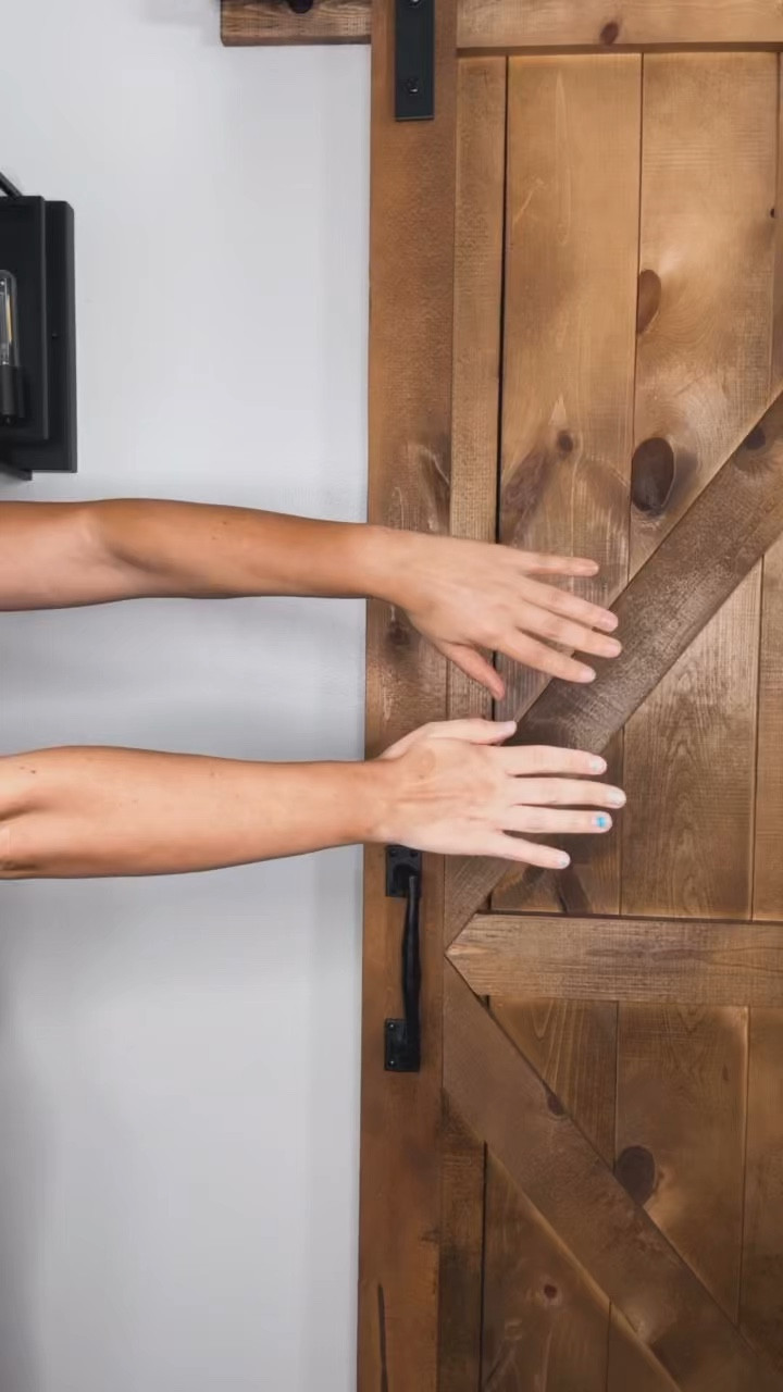 my best kept secret I’m spilling 🤫 use a self tanning mist for the perfect tan for hands + feet

Use CHELSIEBEAUTY to save & comment MIST for the link! @petajanebeauty 

#selftanner #selftanning #petajane #petajanebeauty #petajaneselftan

#LTKmorningroutine #LTKBeauty #LTKselfcare