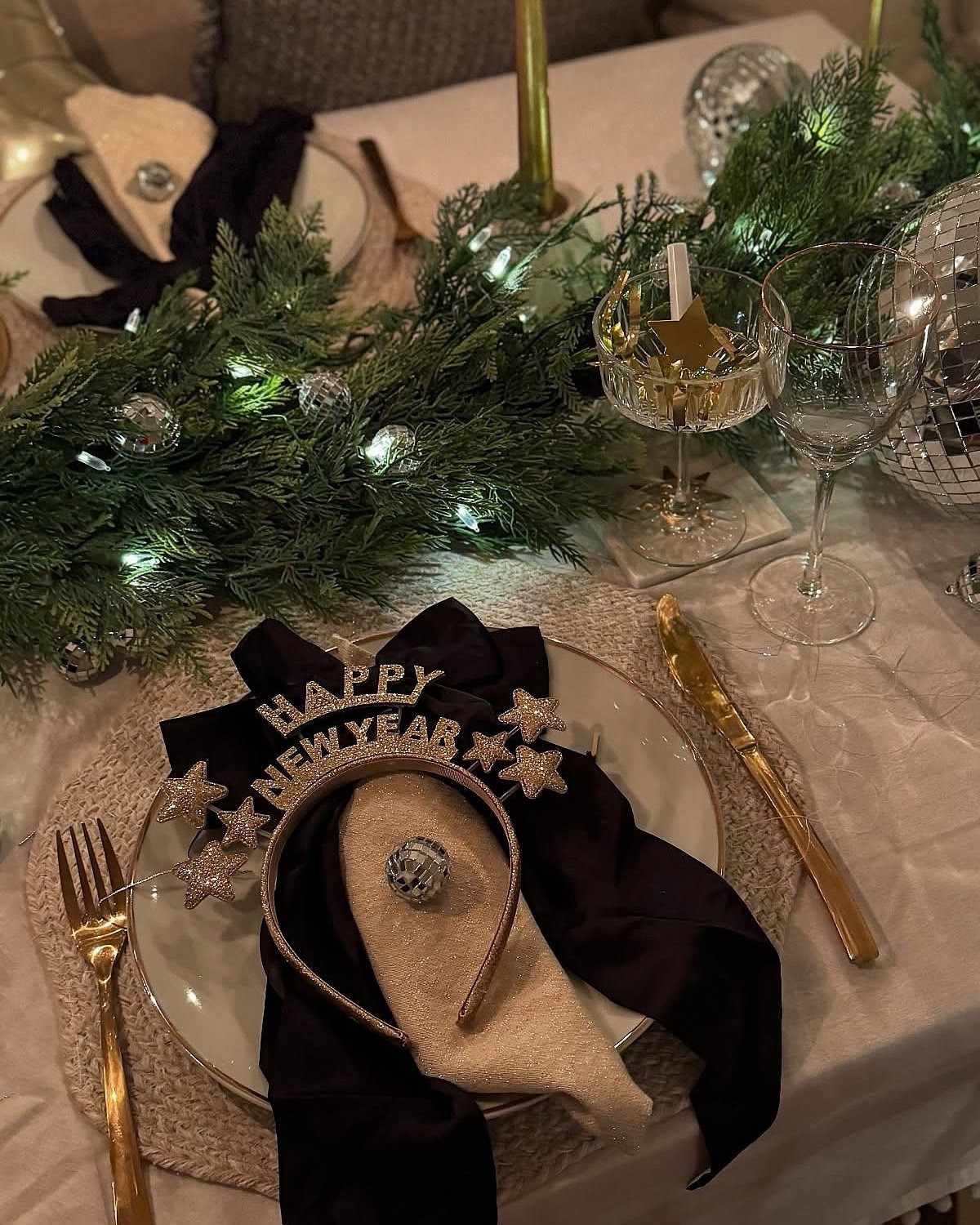 Inspo para tu celebración de año nuevo ✨🔔 ya tienes ideas para el 31? Te dejo algunas opciones🫶🏻
#inspo #newyear #añoviejo #decoracion #ideas

#LTKSeasonal #LTKHoliday