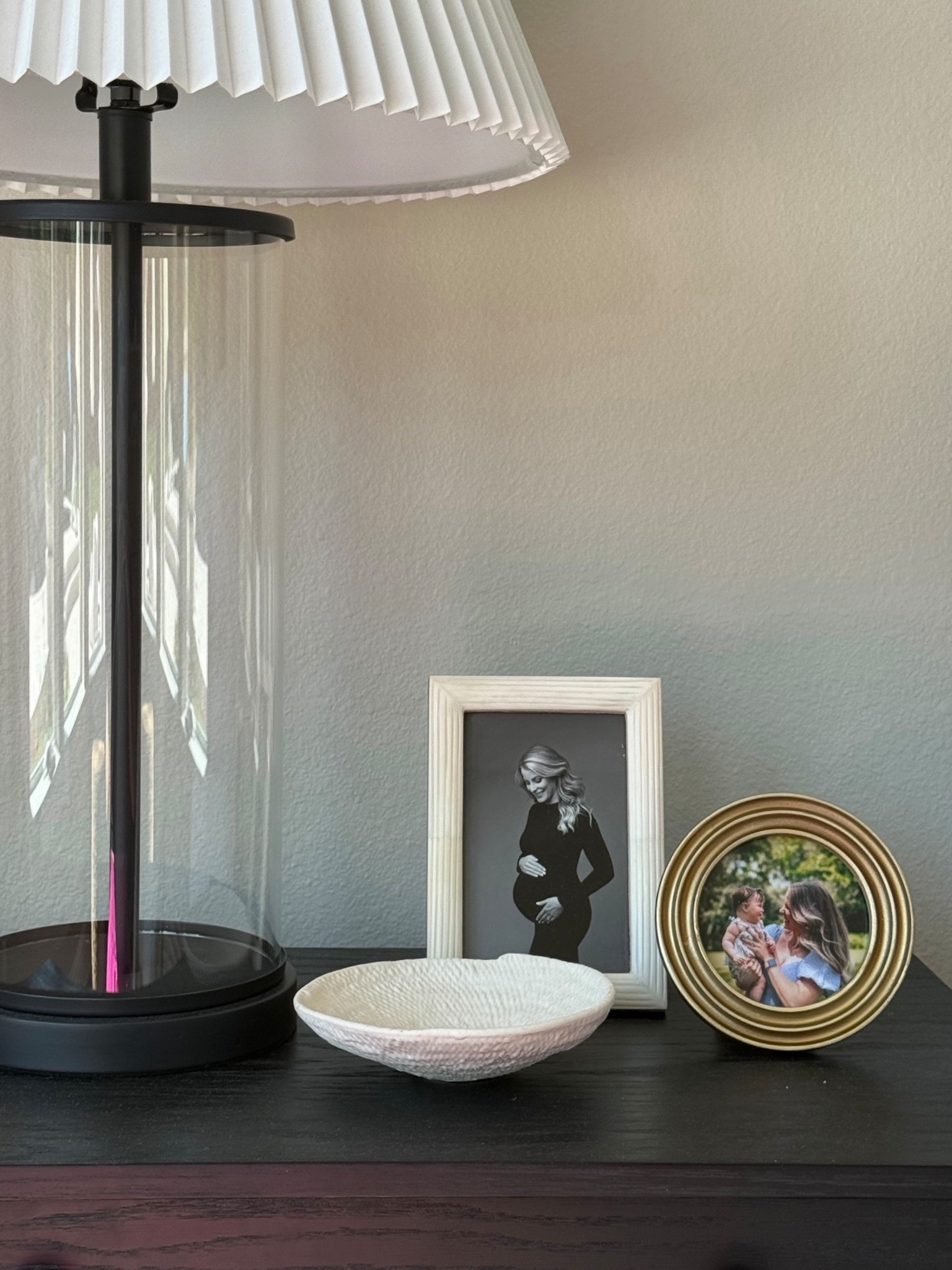 Bedside picture frames I love 

#LTKHome