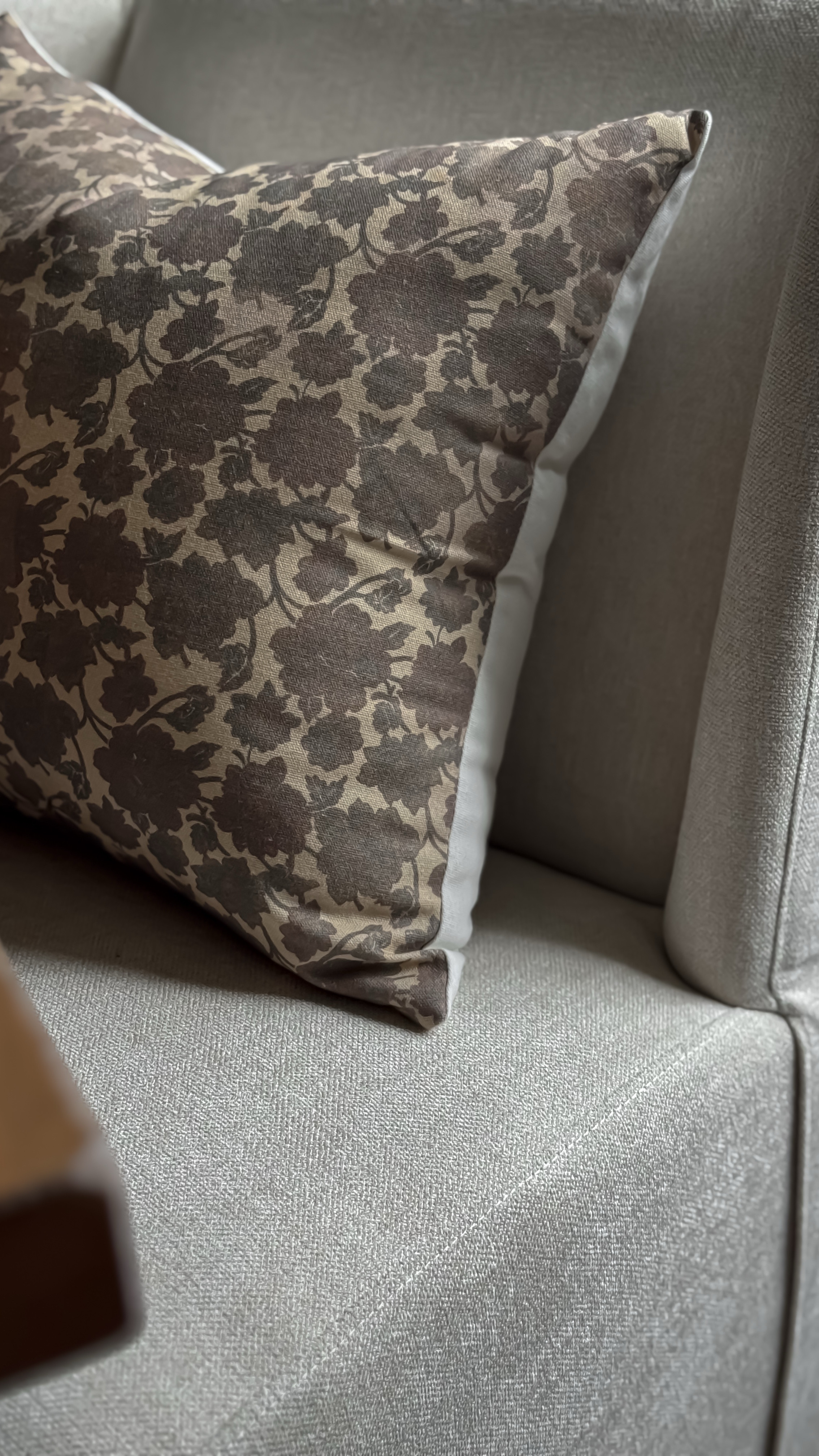 Swivel chair, dining room chair, office chair, accent chair

#LTKHome