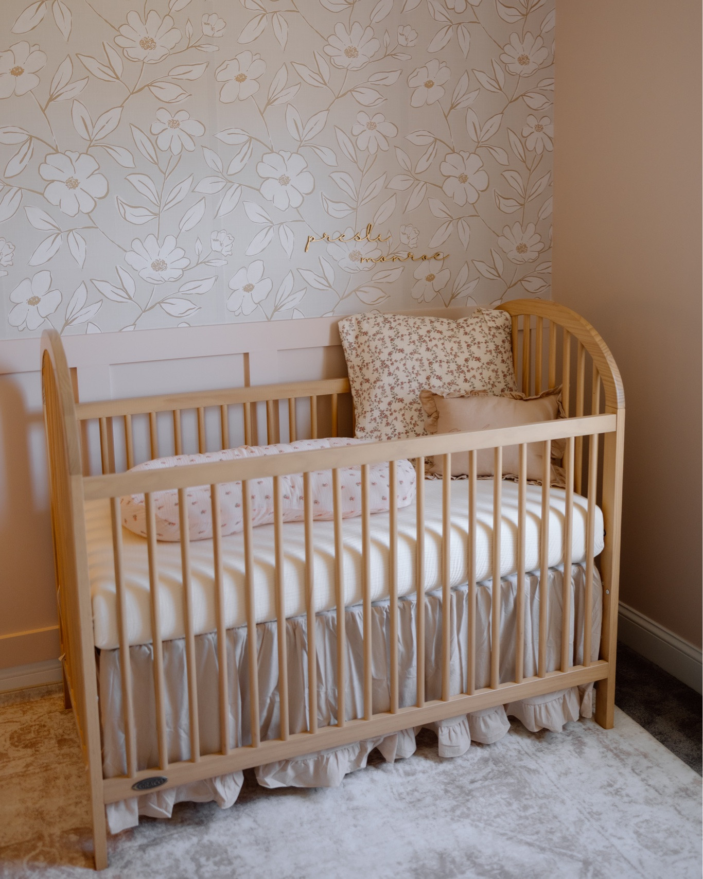 babygirl nursery details all linked 💓🦢✨🎀🤍

#LTKHome #LTKBaby #LTKKids