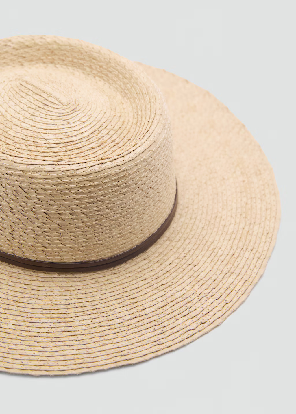 Natural fibre hat with contrasting ribbon - Women | MANGO United Kingdom | MANGO (UK)