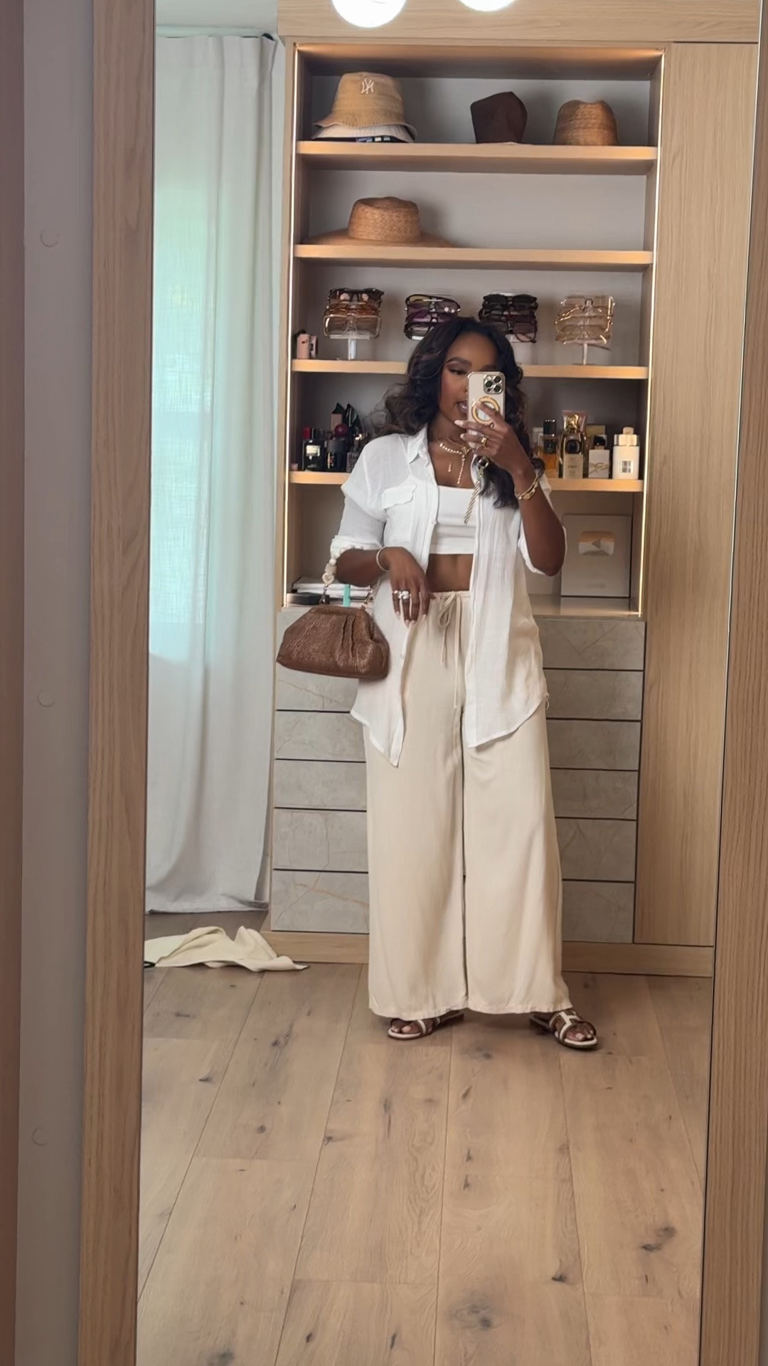 Hi Babes! 🤍☁️

If you're looking for an outfit that looks expensive but feels effortless, this is it! I love the neutral tones, breezy linen shirt, and flowy wide-leg pants. It's the perfect look for staying cool while still looking chic all summer long.

✨ Fit Details:
• Wearing a size Small
• 5'4" | 140 lbs
• Lightweight, comfortable, and easy to mix and match

Where to wear:
✈️ Vacation
☕ Brunch
🌴 Resort days
🛍️ Weekend shopping
🤍 Everyday elevated casual

Everything is linked below!

xx Kira | IG: KirasFashionFinds
