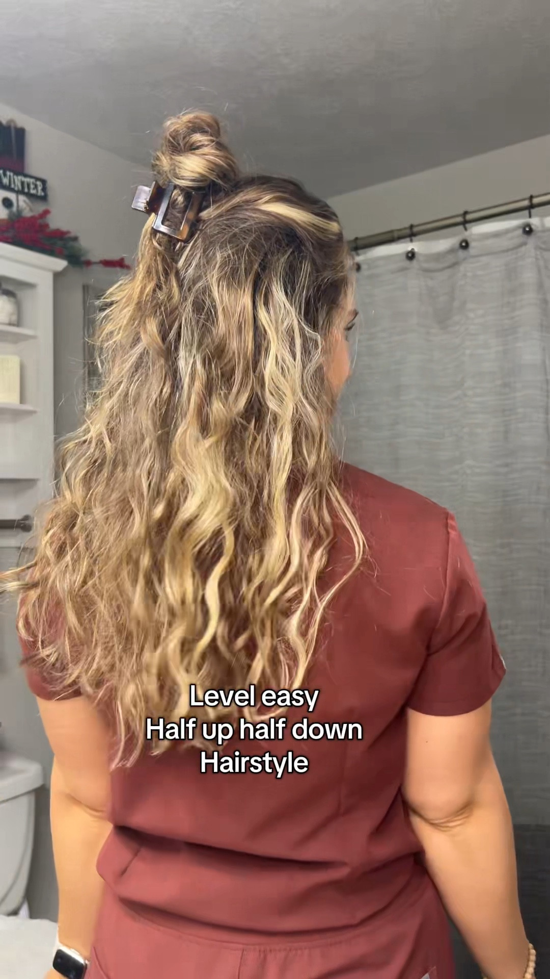 Super easy half up half down hairstyle! 

Plus day 3 wavy hair refresh 



#LTKgrwm #LTKBeauty #LTKWorkwear