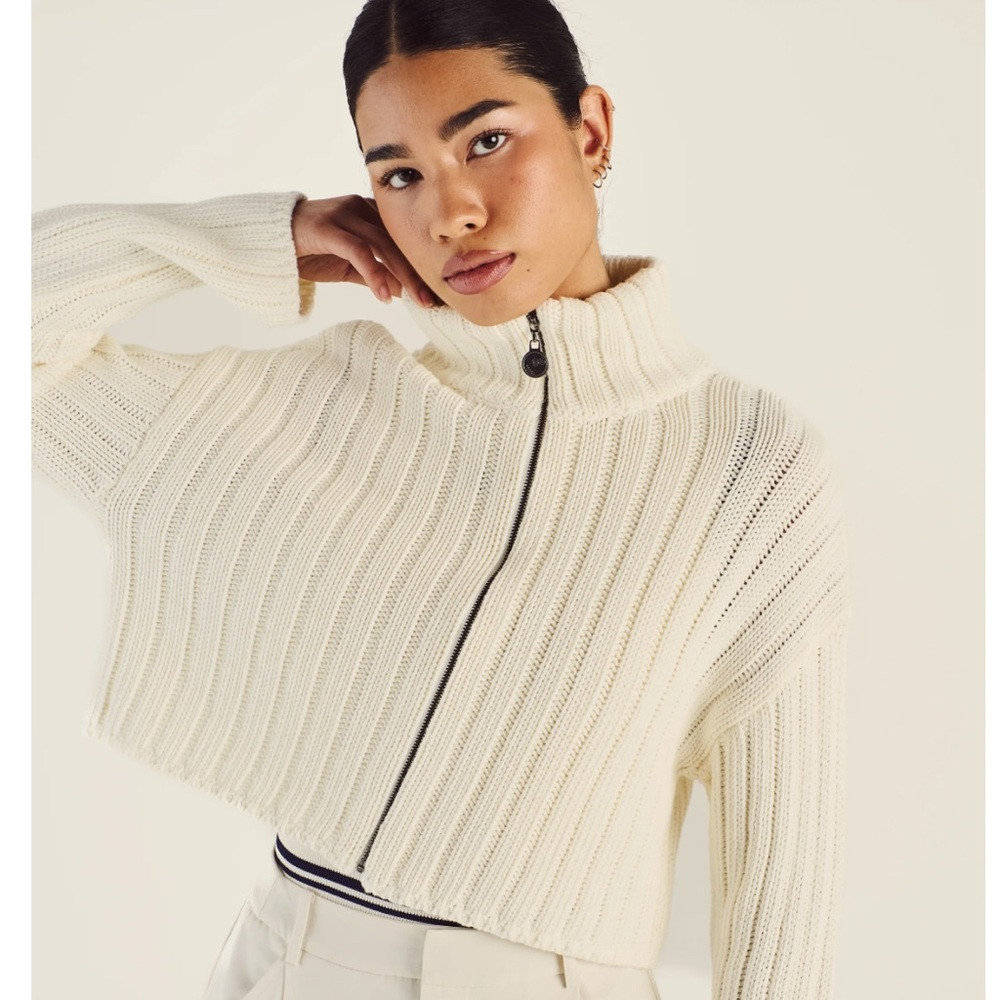 Elegant Ribbed Knit Turtleneck Sweater - Cream | Poshmark