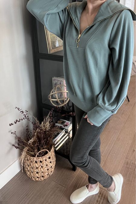 Favorite casual women’s pullover. Great for cool fall nights. Amazon find. Free people dupe. Fit is oversized and comes in great neutral colors. I’m wearing the size Small. Varley dupe 

https://liketk.it/4b5Ew

#LTKover40 #LTKfindsunder50 #LTKmidsize