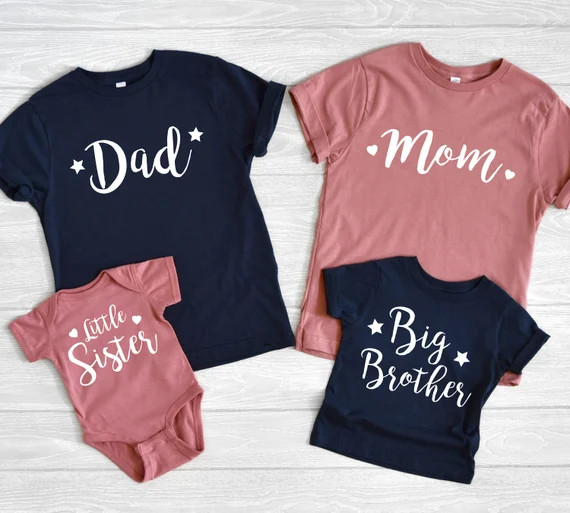 Pregnancy Annoucement, Matching Shirts for New Baby, Big Sister Shirts, Family Baby Annoucement, ... | Etsy (US)