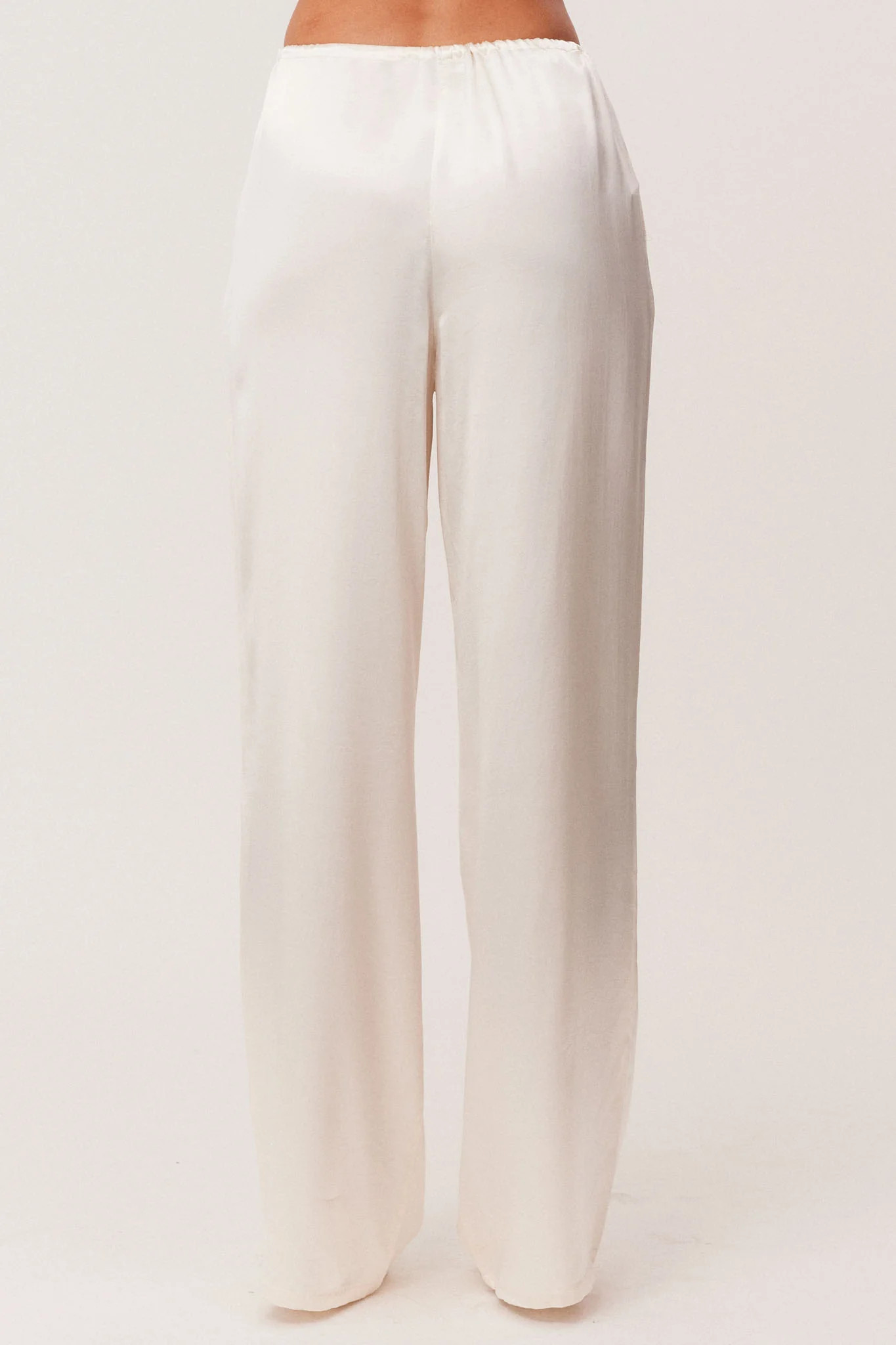 DOVE PANTS | SNDYS (global)