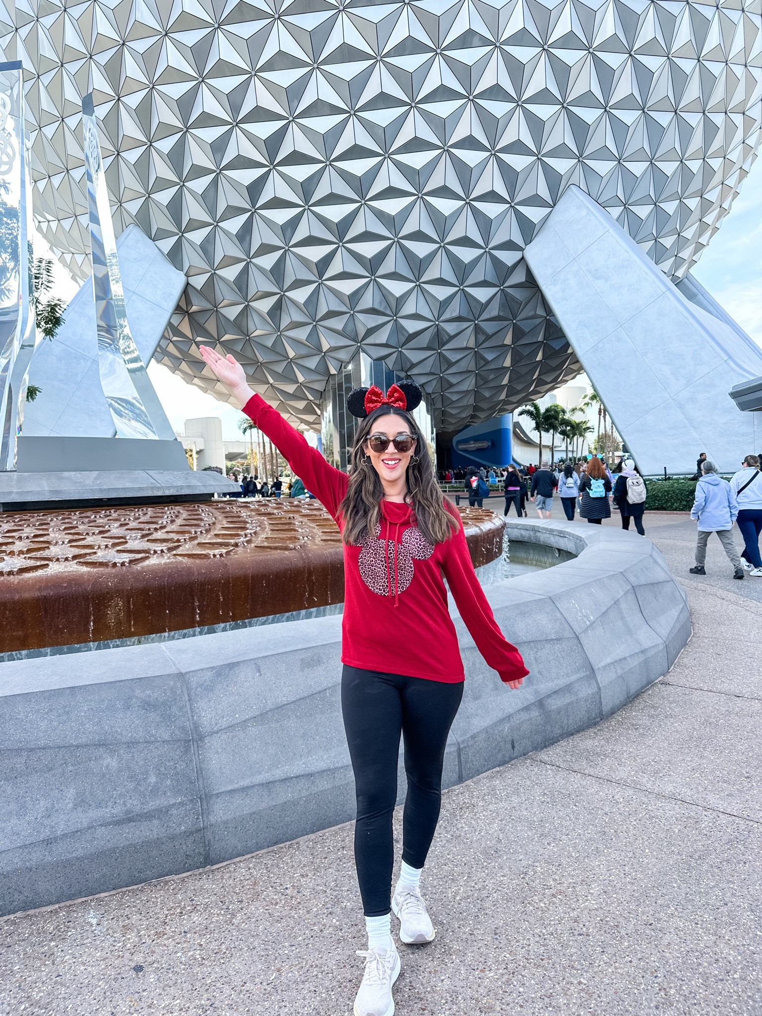 Disney outfit idea for day at Epcot! ❤️ 

#LTKstyletip #LTKfindsunder50 #LTKtravel