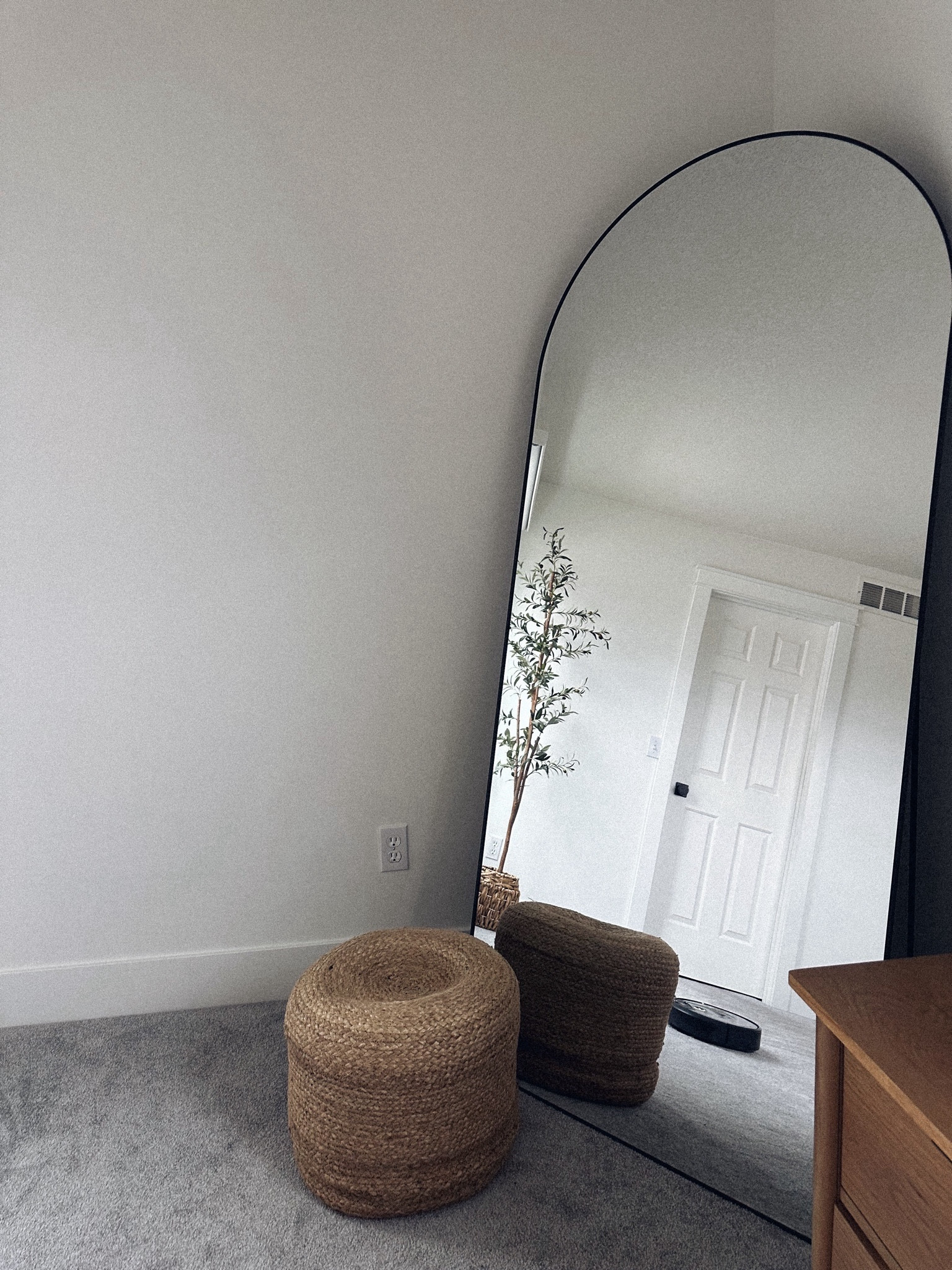 I’m finally finishing our bedroom,it’s been awhile and this mirror is a perfect finish touch to my room, such a massive,full length mirror at great price too,I like the arch🖤
🙃have you noticed my helper riding around?! I love my roomba, I mostly use it upstairs on my carpet and it does an amazing job, best thing coming home and your floors are spotless. You can control it from your phone from anywhere- best feature(just make sure nothing ia on a ground when you turn it on cuz, of course, it’ll get stuck🤣)
| bedroom | bedroom decor | bedroom mirror #LTKsalealert #LTKhome

#LTKGiftGuide