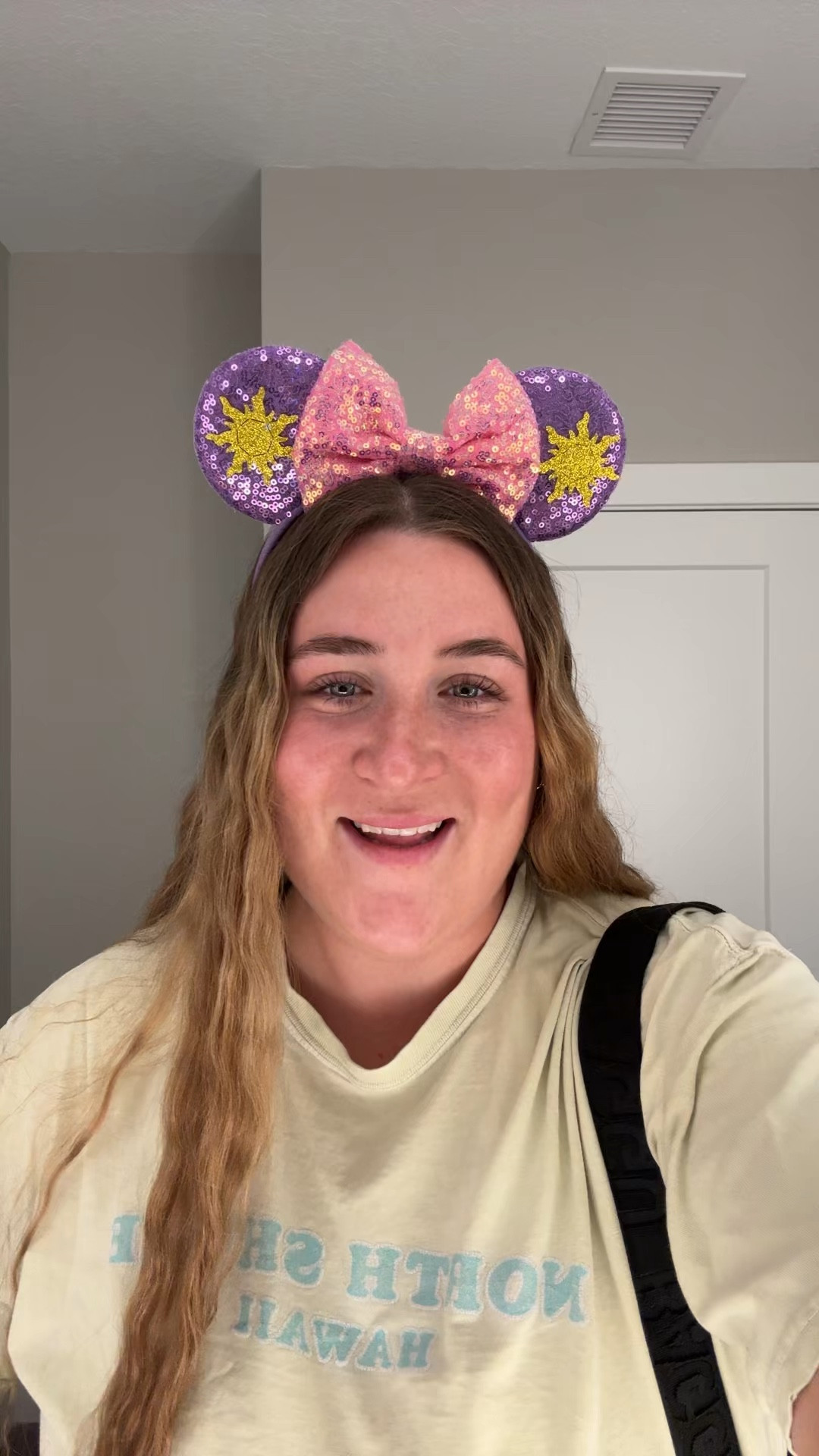 MAGIC KINGDOM OOTD!
Shirt is from shopolivelynn
Shorts: Large
Baggy black medium bag
APL shoes size 10
Ears from Amazon! 
Linked it all below!! 

#LTKItBag #LTKMidsize #LTKFamily