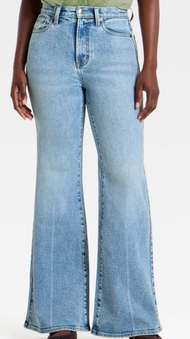 Targets viral mother Jeans dupe is back! In two washes 💙

#LTKmomlife #LTKgrwm #LTKootd