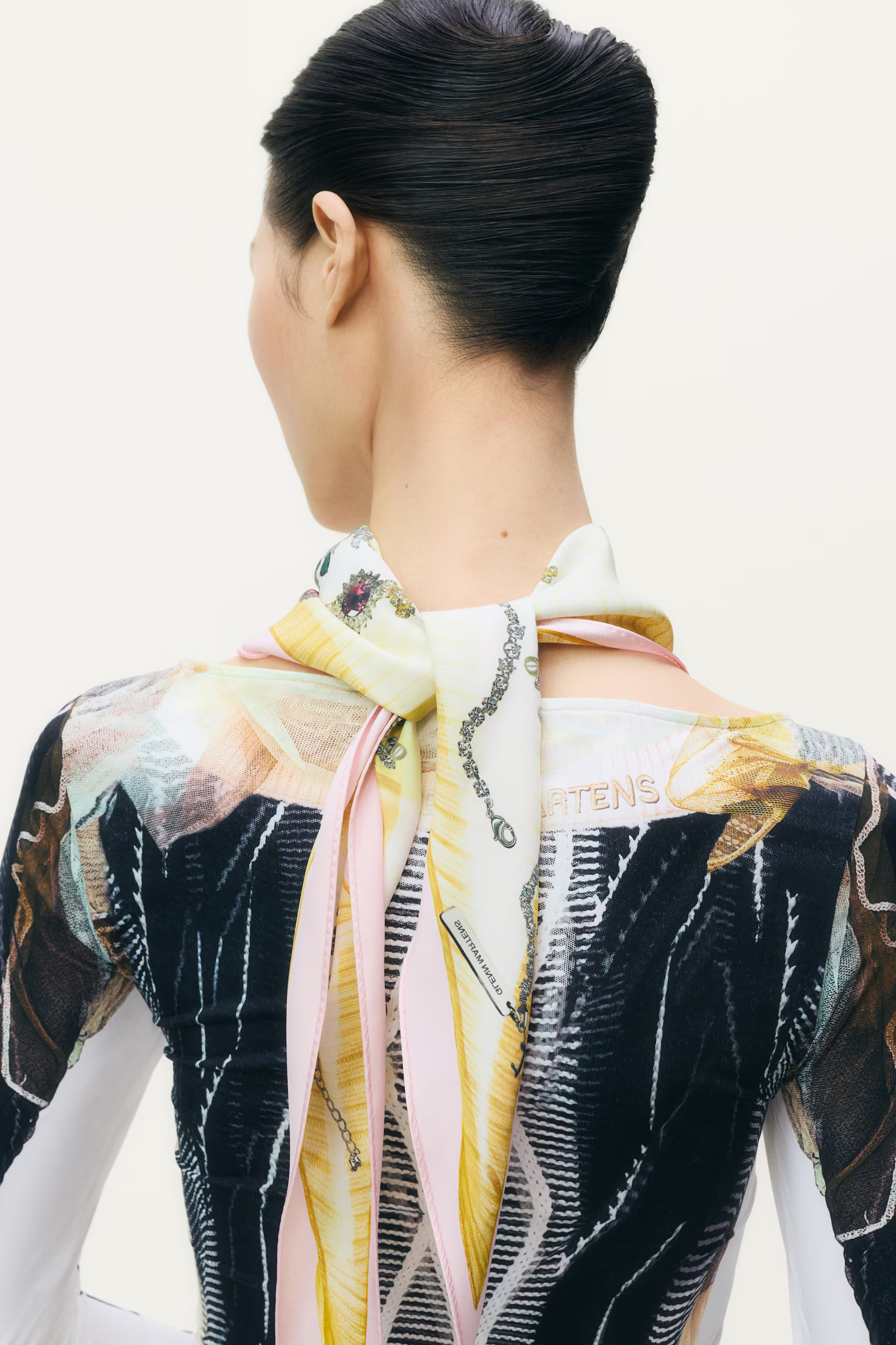 Silk Neck Scarf | H&M (US + CA)