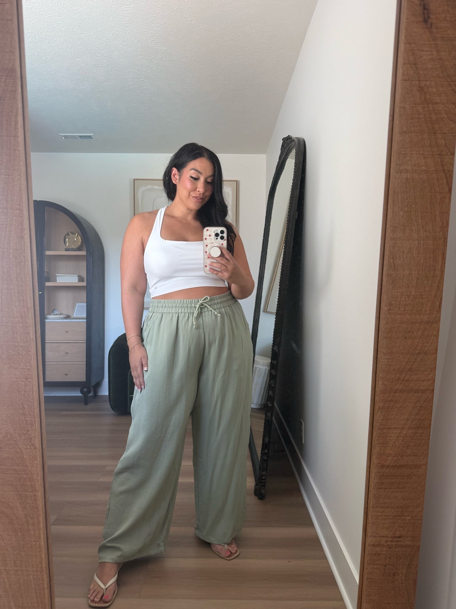 Midsize linen pants  size 1x (xxl)

discount code bonnie26 
Spend $120 → 10% OFF / Spend $150 → 12% OFF

#LTKgrwm #LTKootd #LTKMidsize