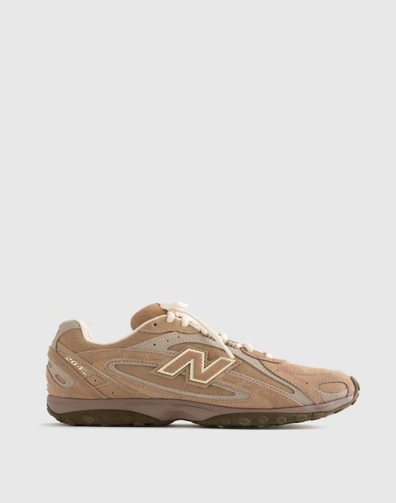 New Balance® 204L Sneakers | Madewell
