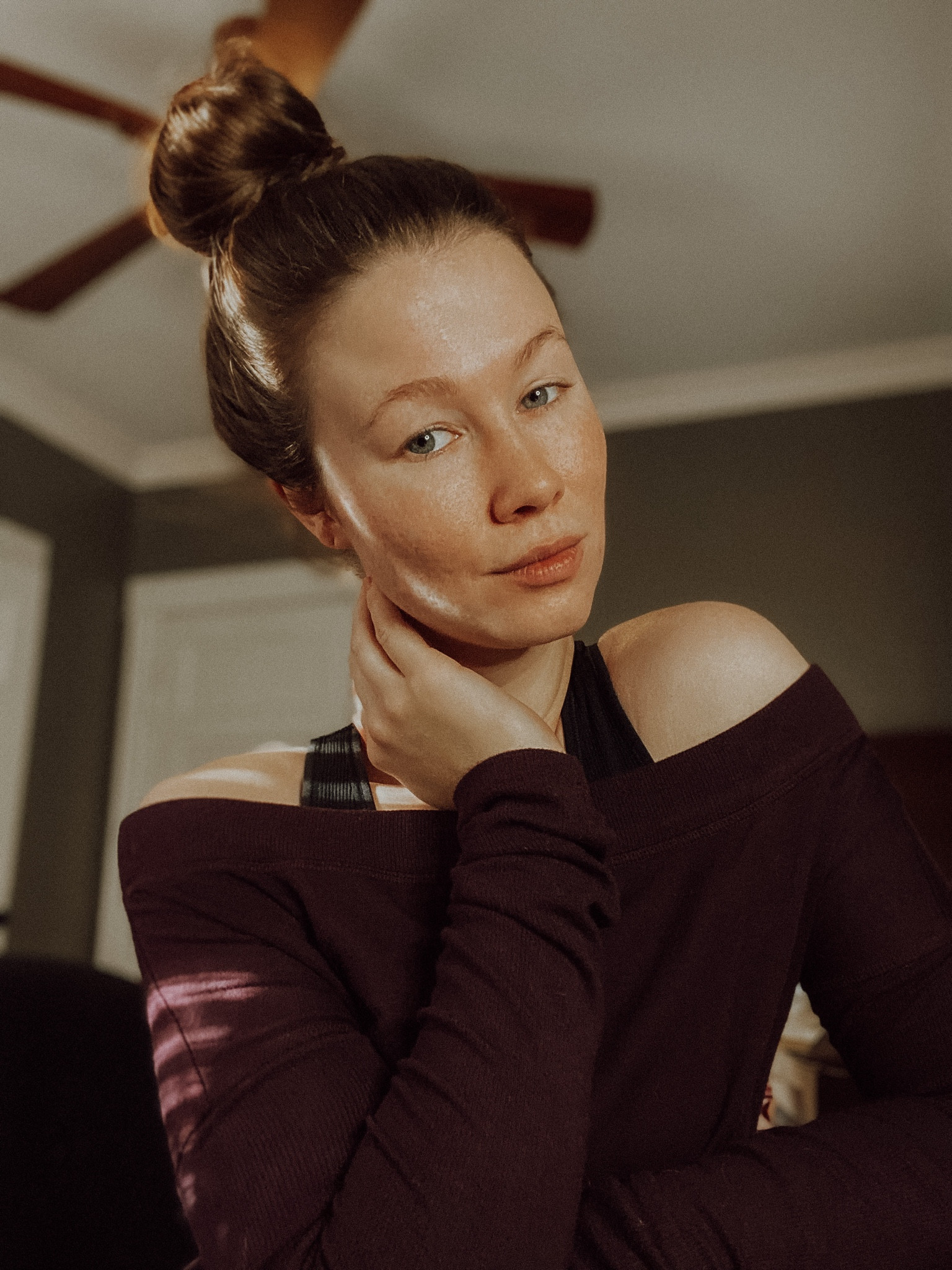 A little Pilates outfit for fall ❤️

Gretchen wears burgundy sweatshirt in size XS, black cropped tank top in size XS, and black 7/8 leggings in size XS.

All pieces are under $100 and come in multiple colors! The crop top is on sale for under $20!

#LTKSeasonal #LTKActive #LTKFindsUnder100