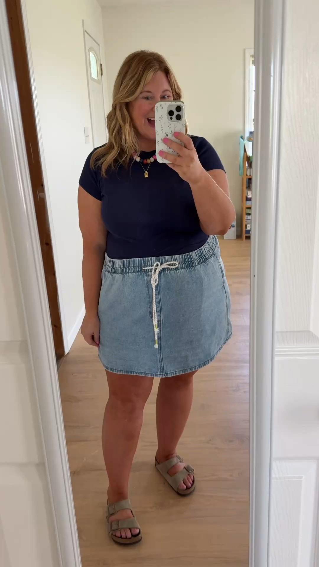 Casual teacher outfit - wearing an XXl in my denim skirt

#LTKMidsize #LTKWorkwear #LTKBump