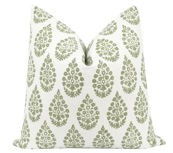 Macon Sage Floral Medallion Pillow | Land of Pillows