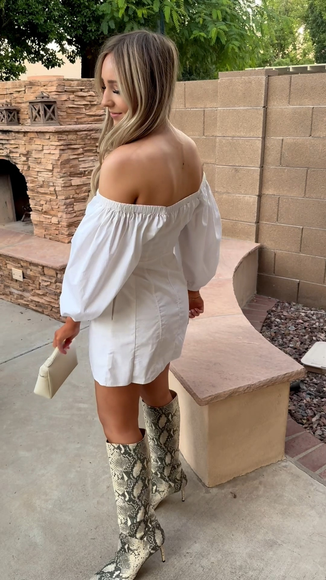 arizona fall…🍂🐍

white mini dress | we wore what | snakeskin boots | knee high boots | steve madden boots | amazon mini bag | off the shoulder dress | date night outfit | date night look | girl’s night outfit | outfit inspo | going out 
