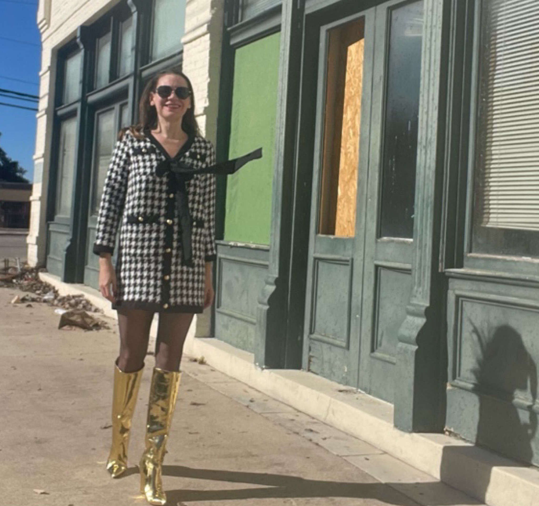 From classic tweeds to party dresses- get up to 50 % off at the @tnucksale (no code needed!) #investmentpiece 

#LTKStyleTip #LTKSaleAlert #LTKSeasonal