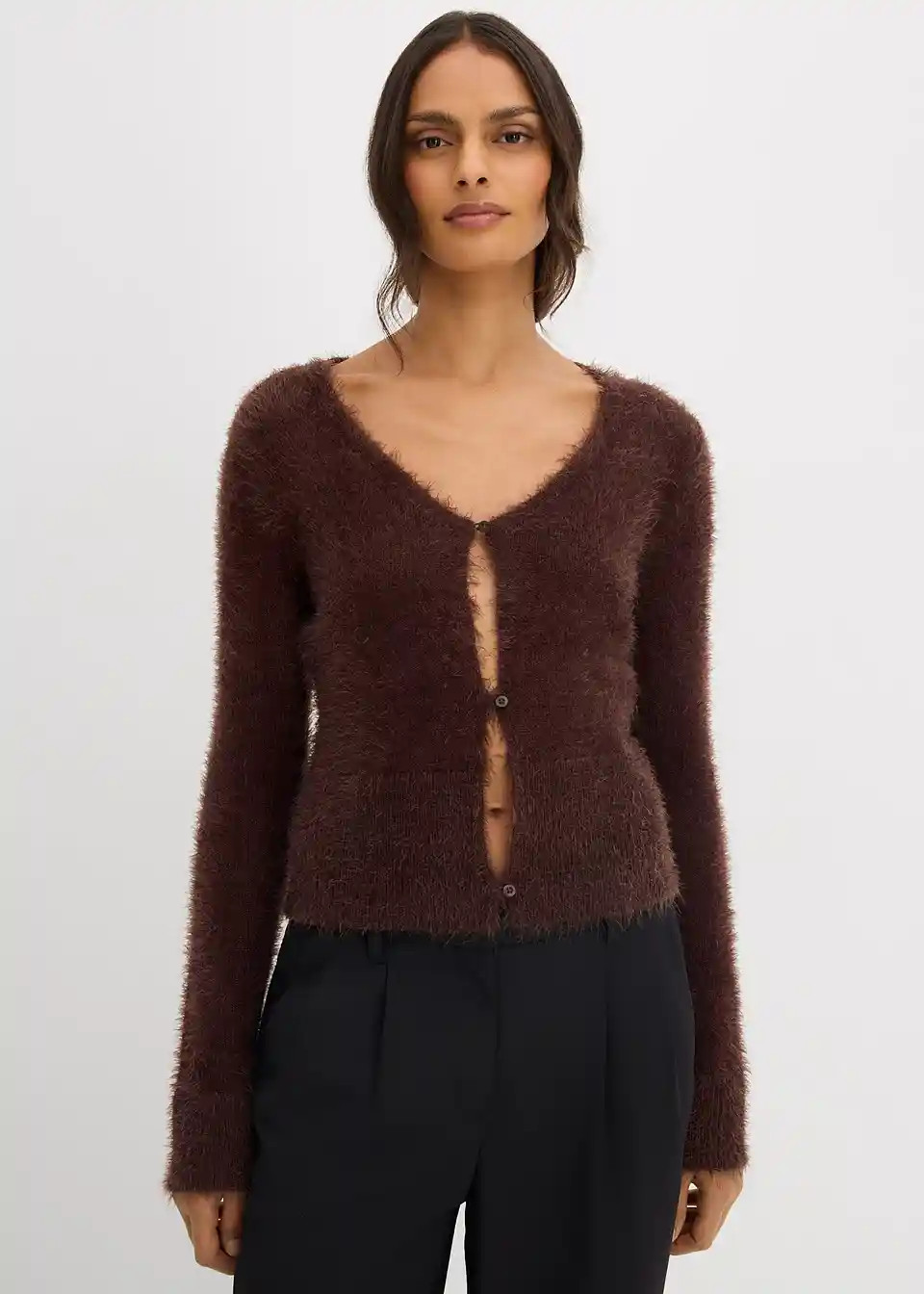 Feinstrickjacke aus Federgarn | Bonprix DE