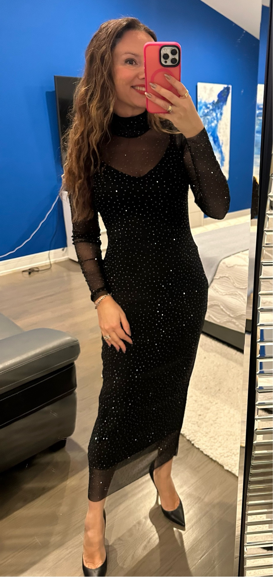 One way to describe this dress… WOW! The sparkle is just right! Hugs in all the right places and is flattering on! Best part?! It’s only $30! Now, I'm date night ready 😉 

Thanks for prompt delivery and white glove service, Nordstrom Rack! 

#NordstromRackPartner #RackScore

#LTKFindsUnder100 #LTKHoliday #LTKParties