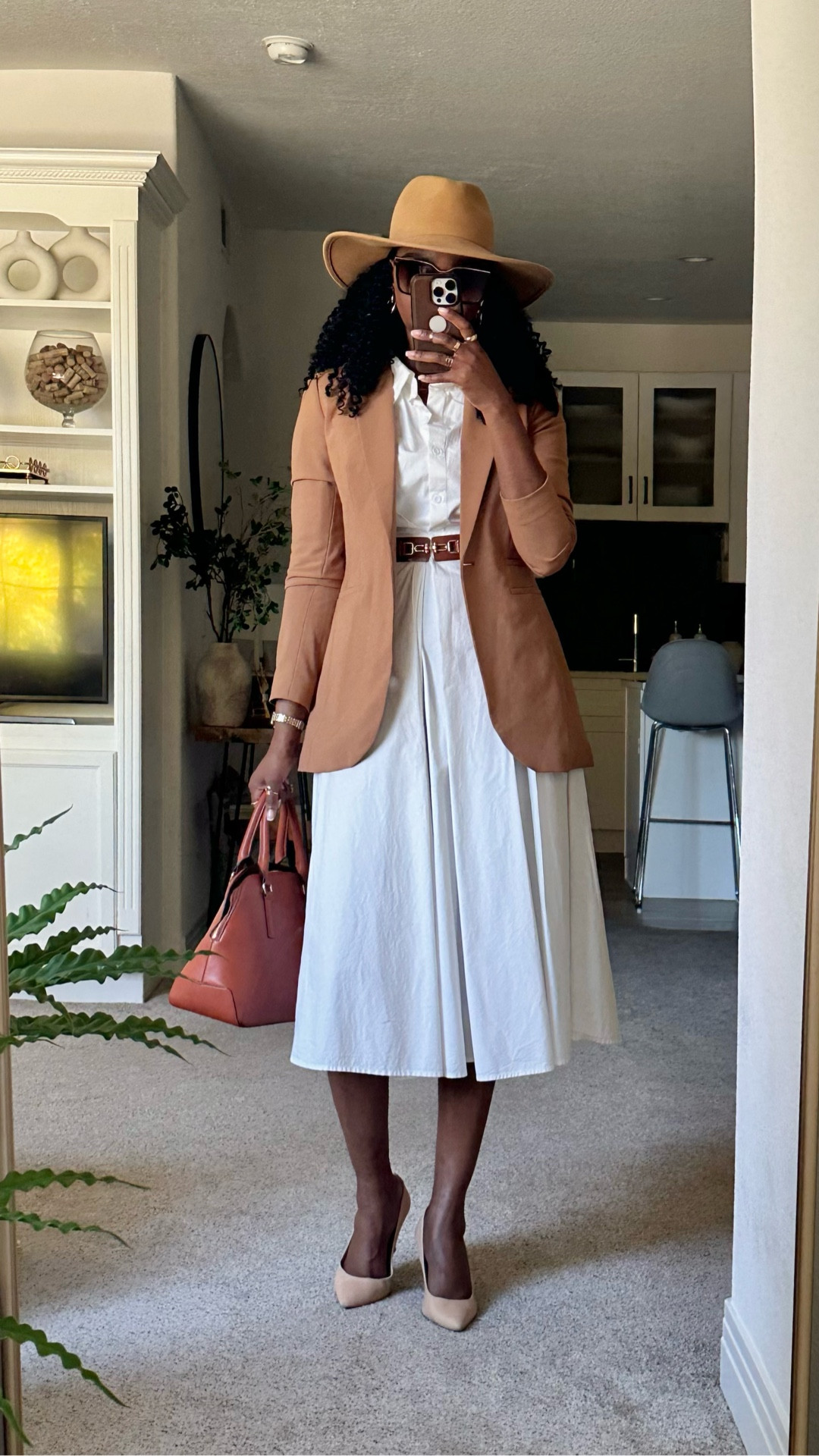 WORKWEAR STYLE - Shades of brown and white color combo, simple, chic and Fall ready. 

#LTKWorkwear #LTKTall #LTKStyleTip
