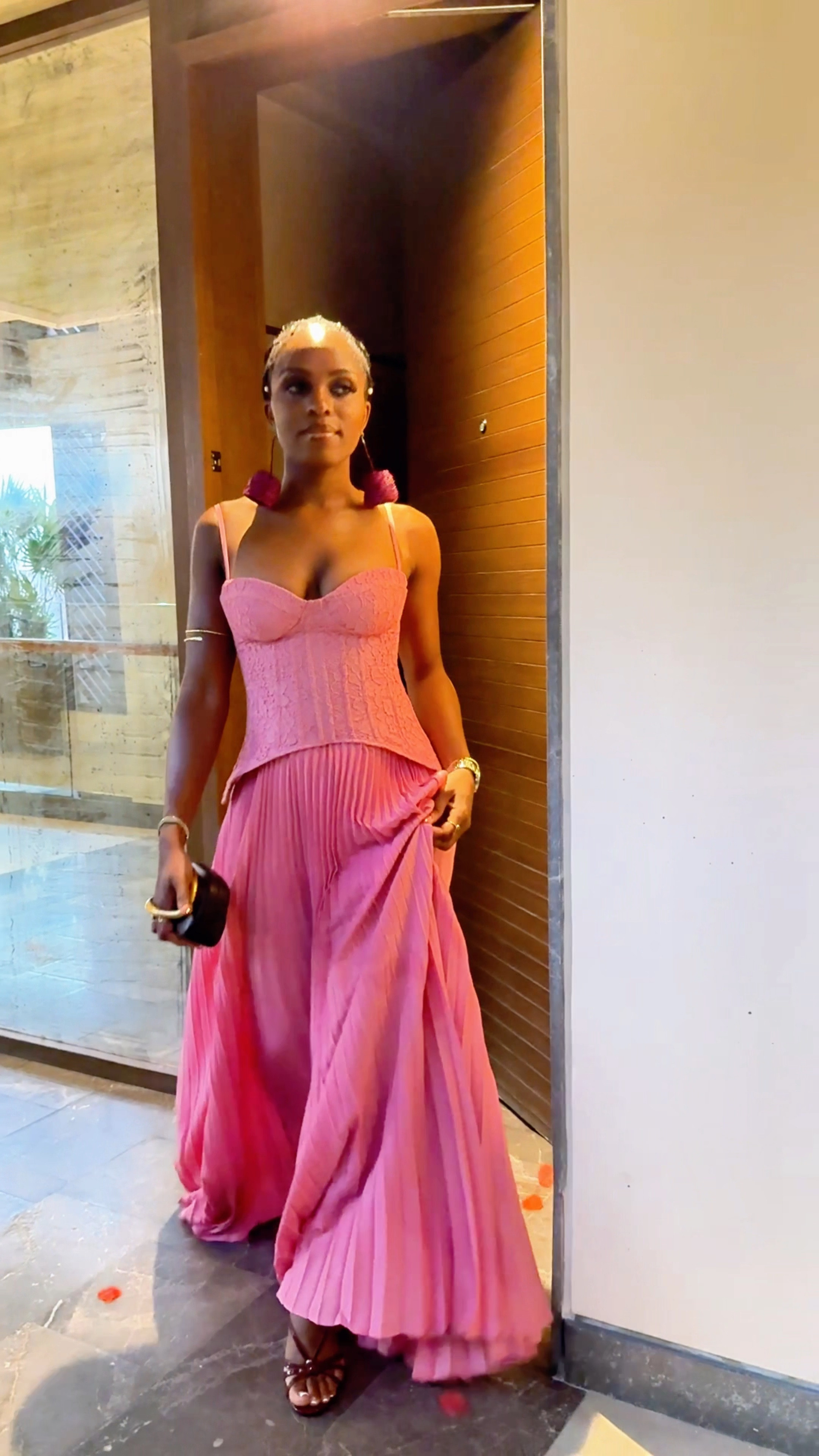 Resort vacation outfit ideas. Which is your fave ? 

Look 1 

Dress: @fashionnova 
Clutch: @zara 
Heels: @amazonfashion 

Look 2
Top: @shopakira 
Skirt: @udoaku 
Heels: @stevemadden 

Look 3
Set: @shopakira 
Clutch: @etsy 
Heels: @aquazzura 