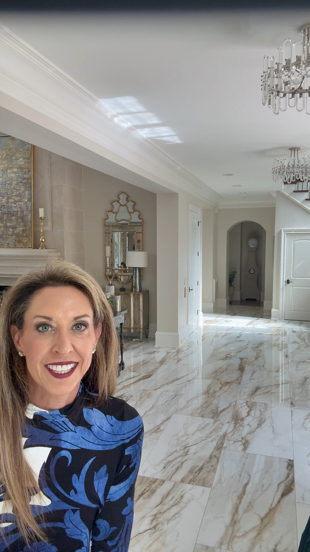 Brand New Alice and Olivia!  Get this before it sells out. I’m channeling my inner CAROLINA PANTHERS with this one. 💙🖤

#LTKStyleTip #LTKautumn #LTKOver40