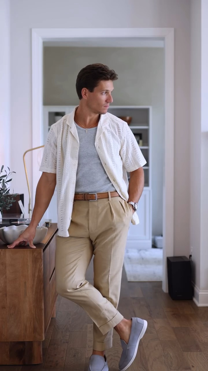 Styling a statement watch for summer with Seiko 5 Sports

Pleated cotton trousers, gray tank, open camp shirt, and gray loafers worked were a great combo with this orange and gray Seiko 5 Sports watch

#LTKMens #LTKVideo #LTKStyleTip