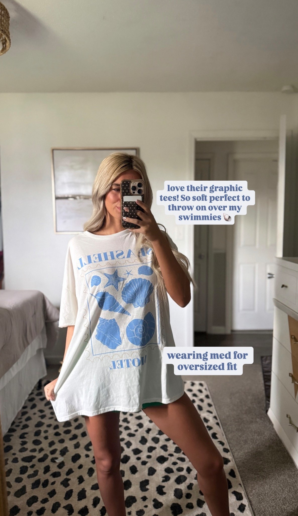 The cutest graphic tee 🐚

#LTKU #LTKPetite #LTKootd