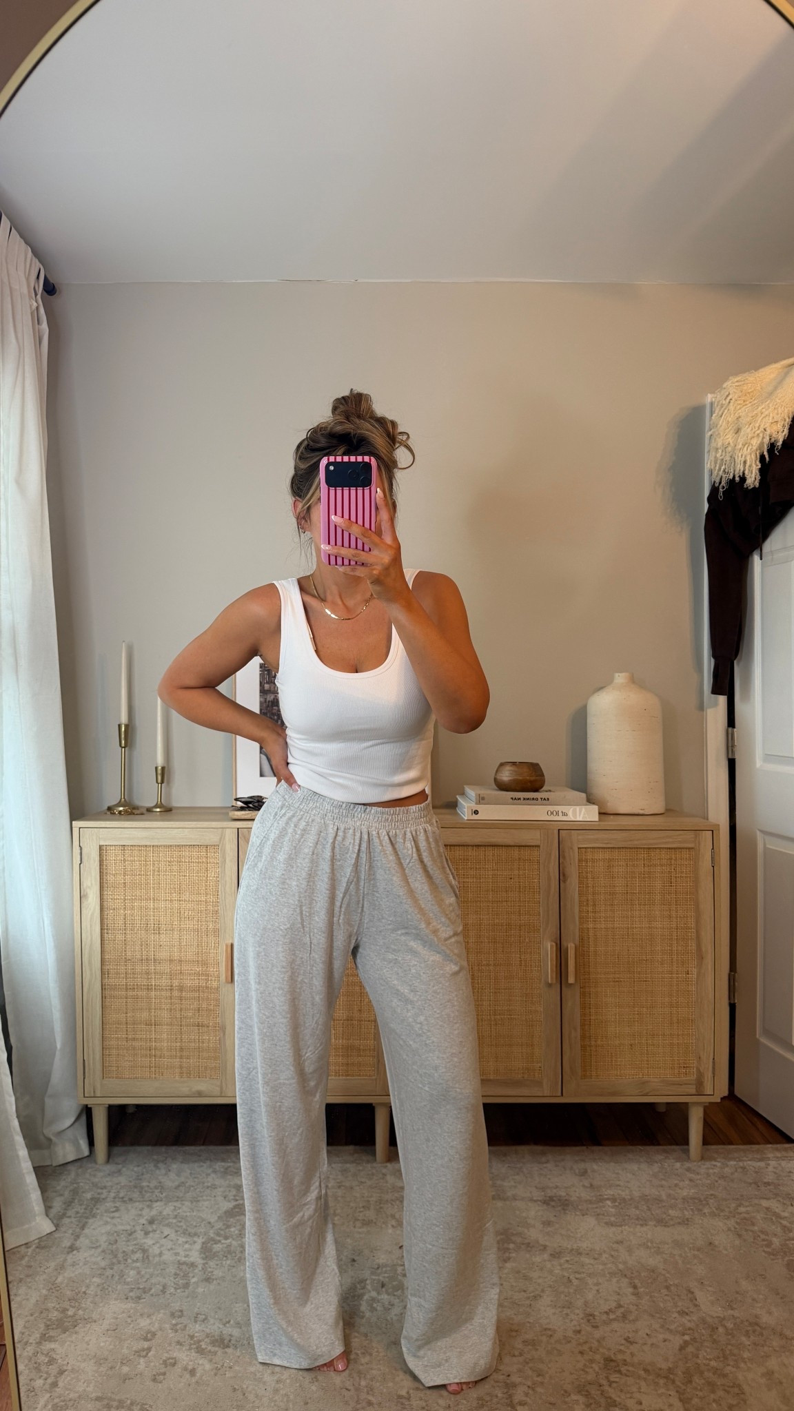 comfy, slouchy everyday wide leg pants! they’re so soft, lightweight and love that they come in different lengths. i’m wearing a size M in long length. size S tank top— has a built in bra! @abercrombie 


#LTKSpringSale 

#LTKootd