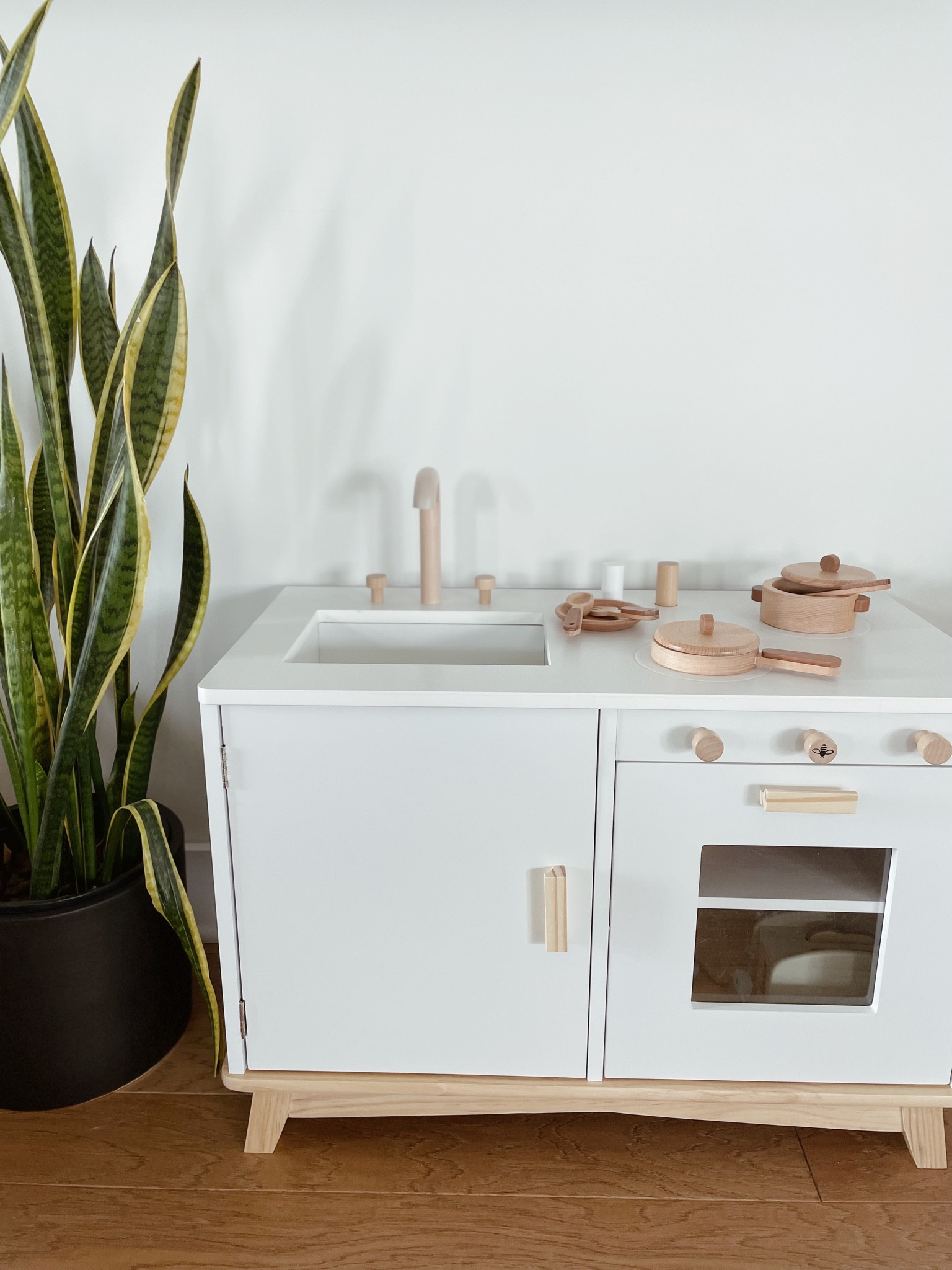 Play kitchen, toy kitchen, pretend play, playroom decor, playroom design, playroom furniture, toddler gift, wooden toys

#LTKhome #LTKbaby #LTKkids